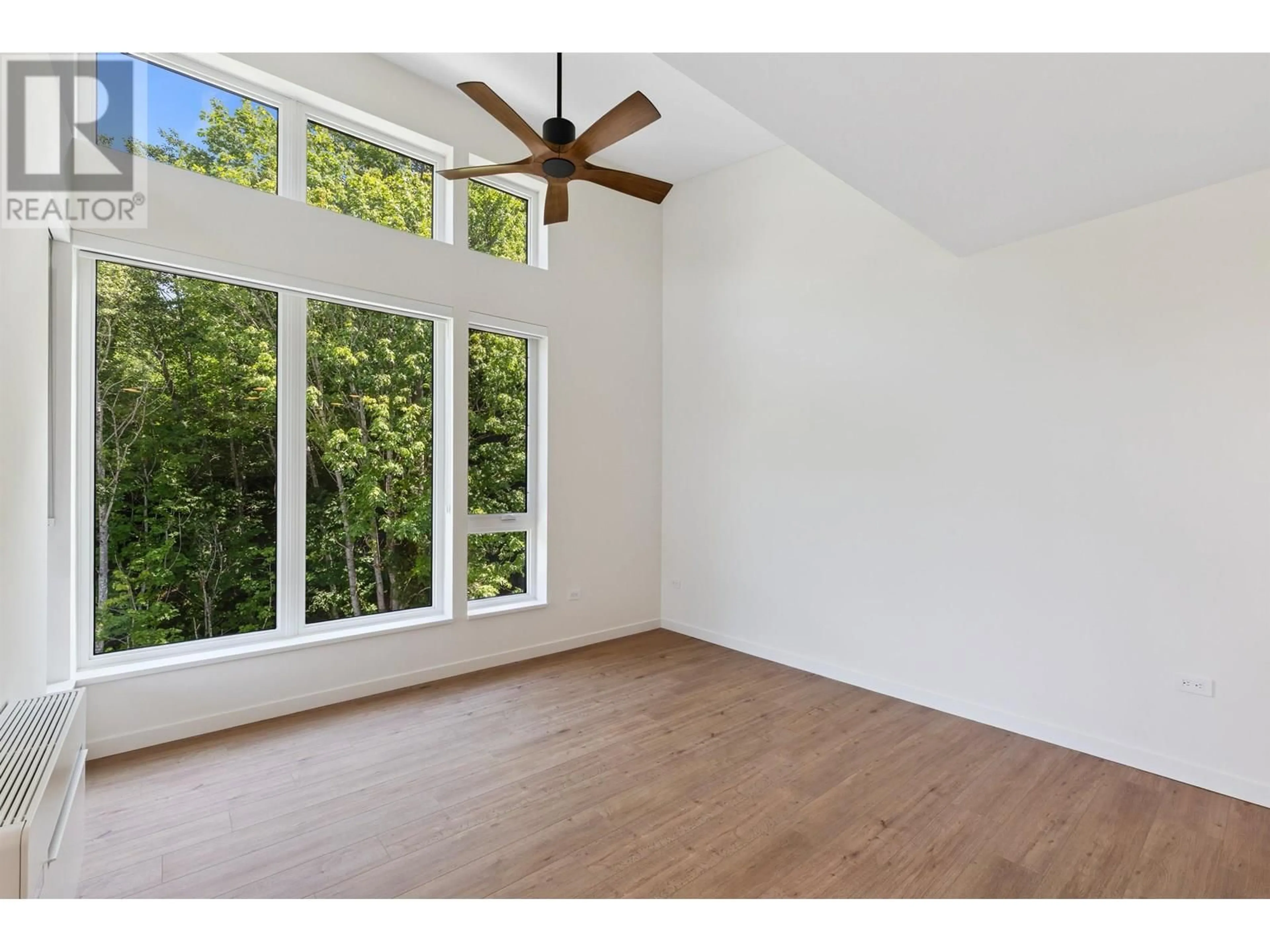 A pic of a room for 520 - 1506 SCOTT CRESCENT, Squamish British Columbia V8B1G4