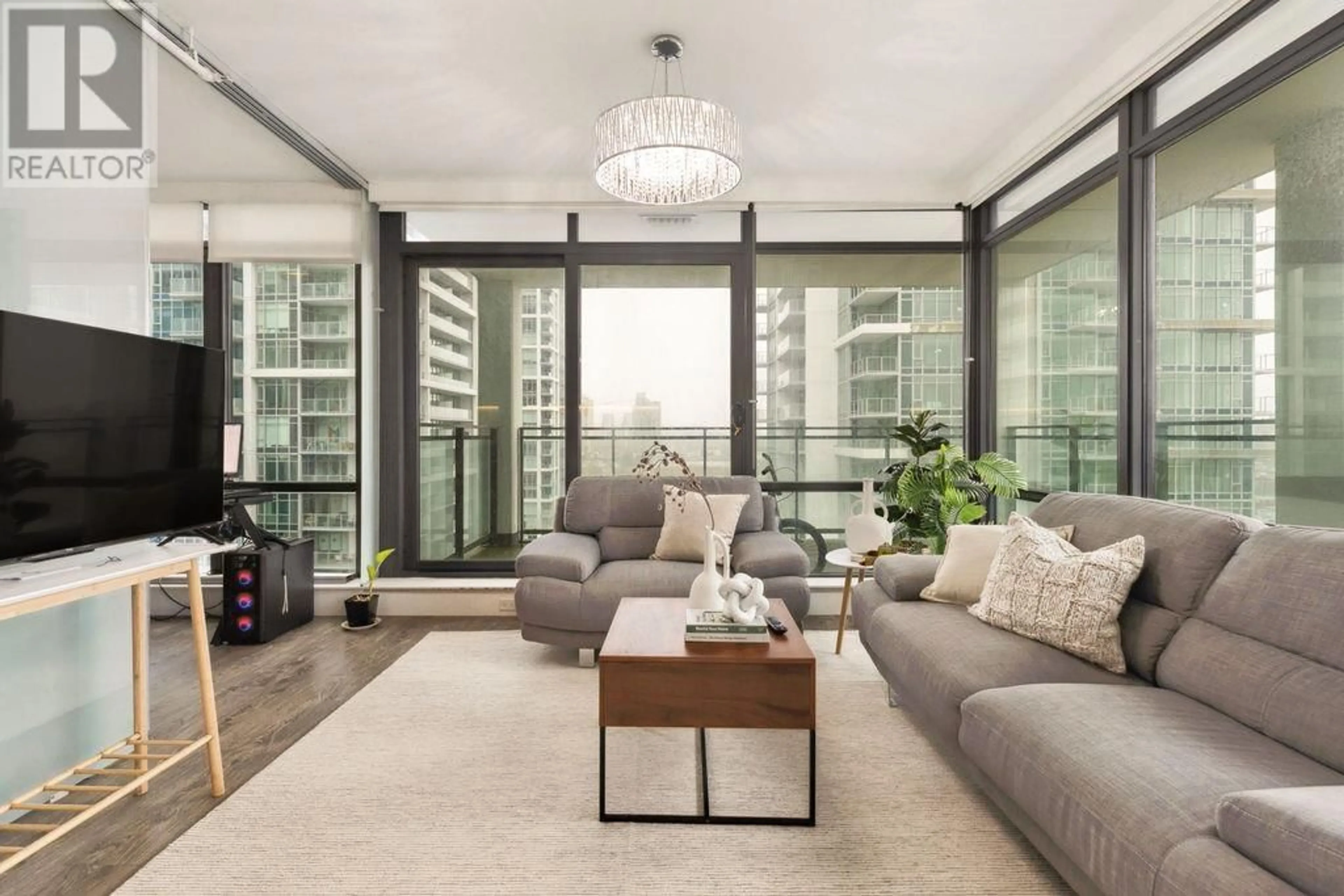 Living room with furniture, unknown for 1603 - 2378 ALPHA AVENUE, Burnaby British Columbia V5C0K2