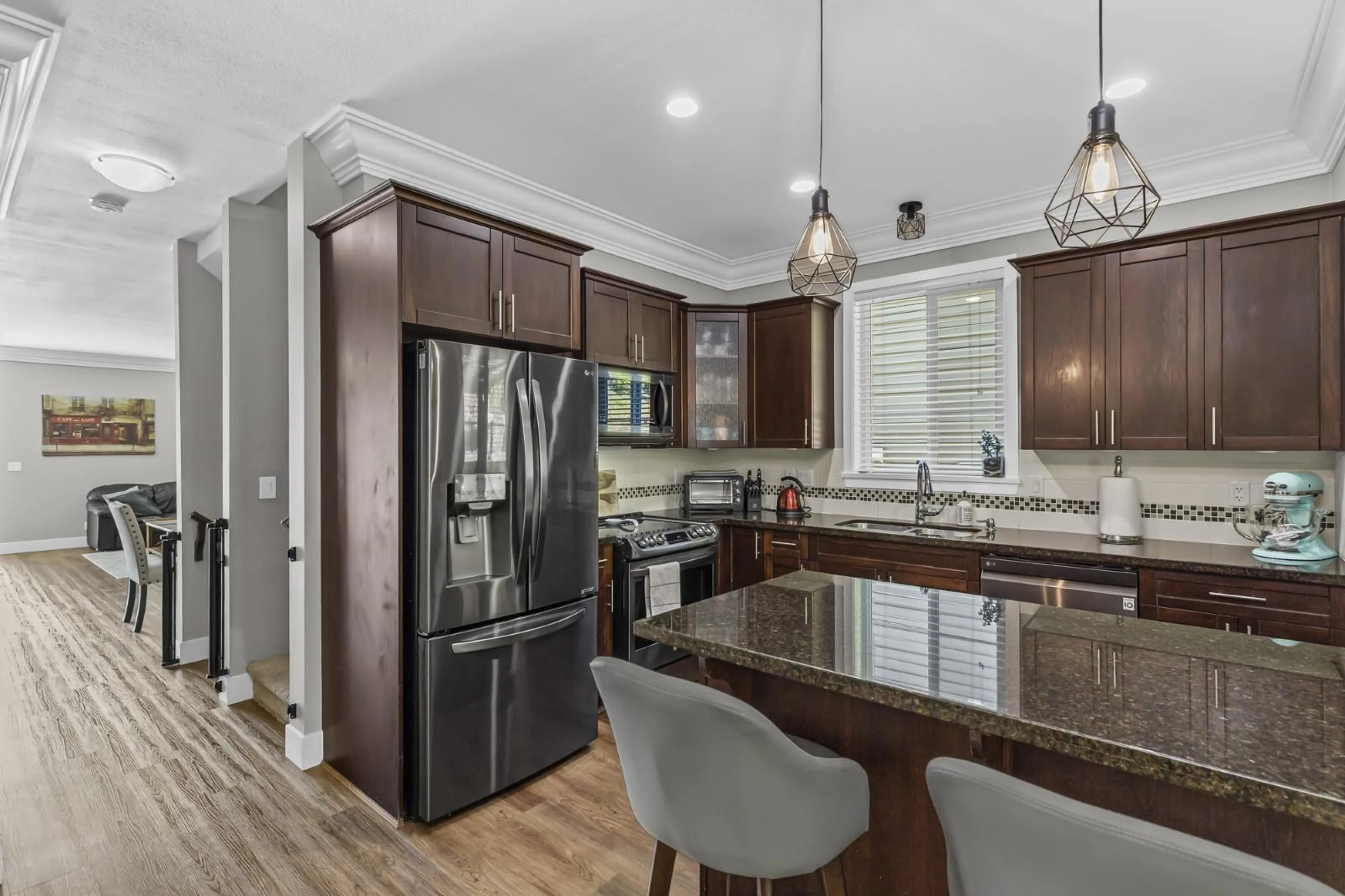Open concept kitchen, unknown for 23 - 35626 MCKEE, Abbotsford British Columbia V3G2L6