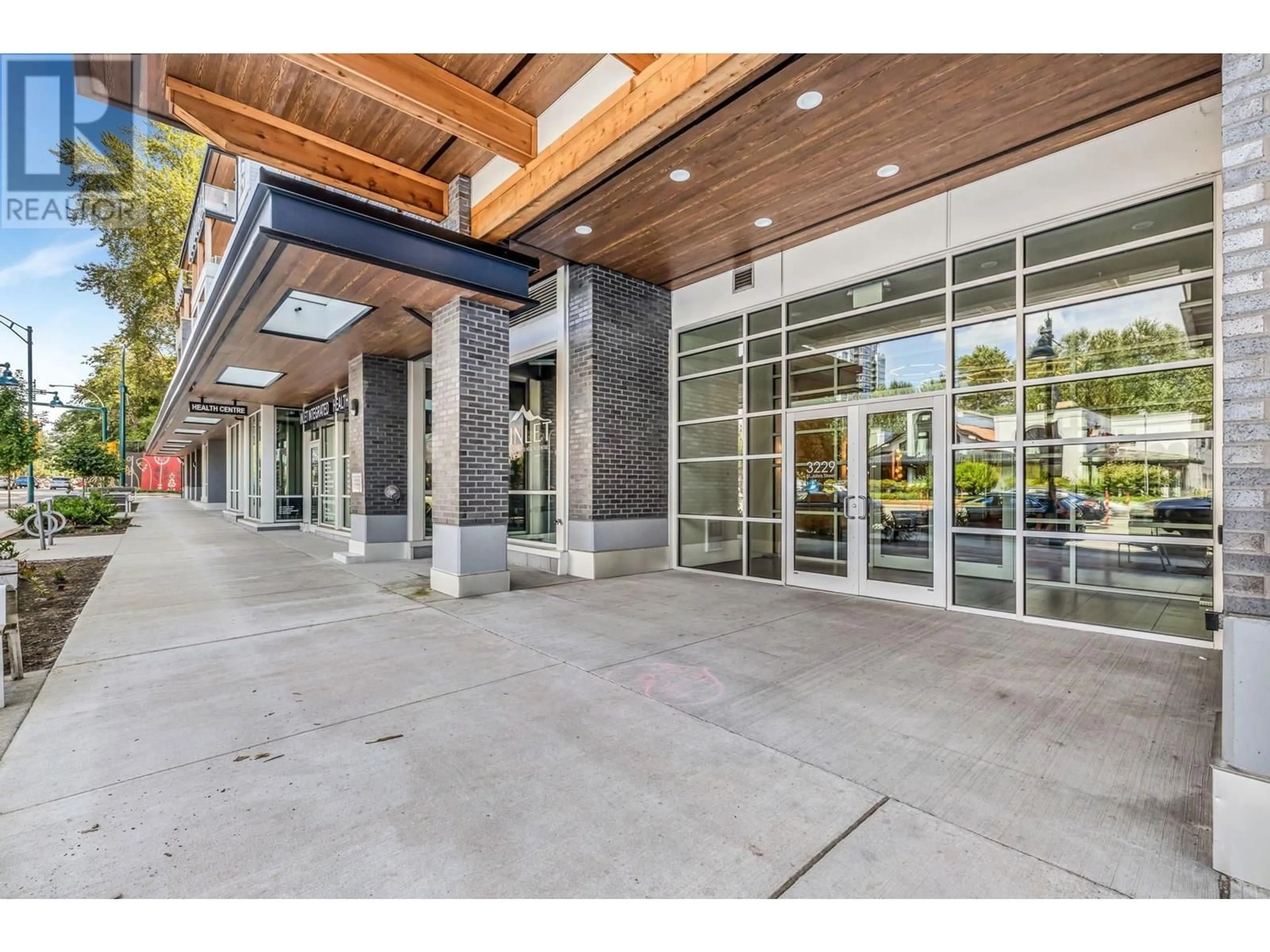 Indoor foyer for 305 - 3229 ST JOHNS STREET, Port Moody British Columbia V3H0M4