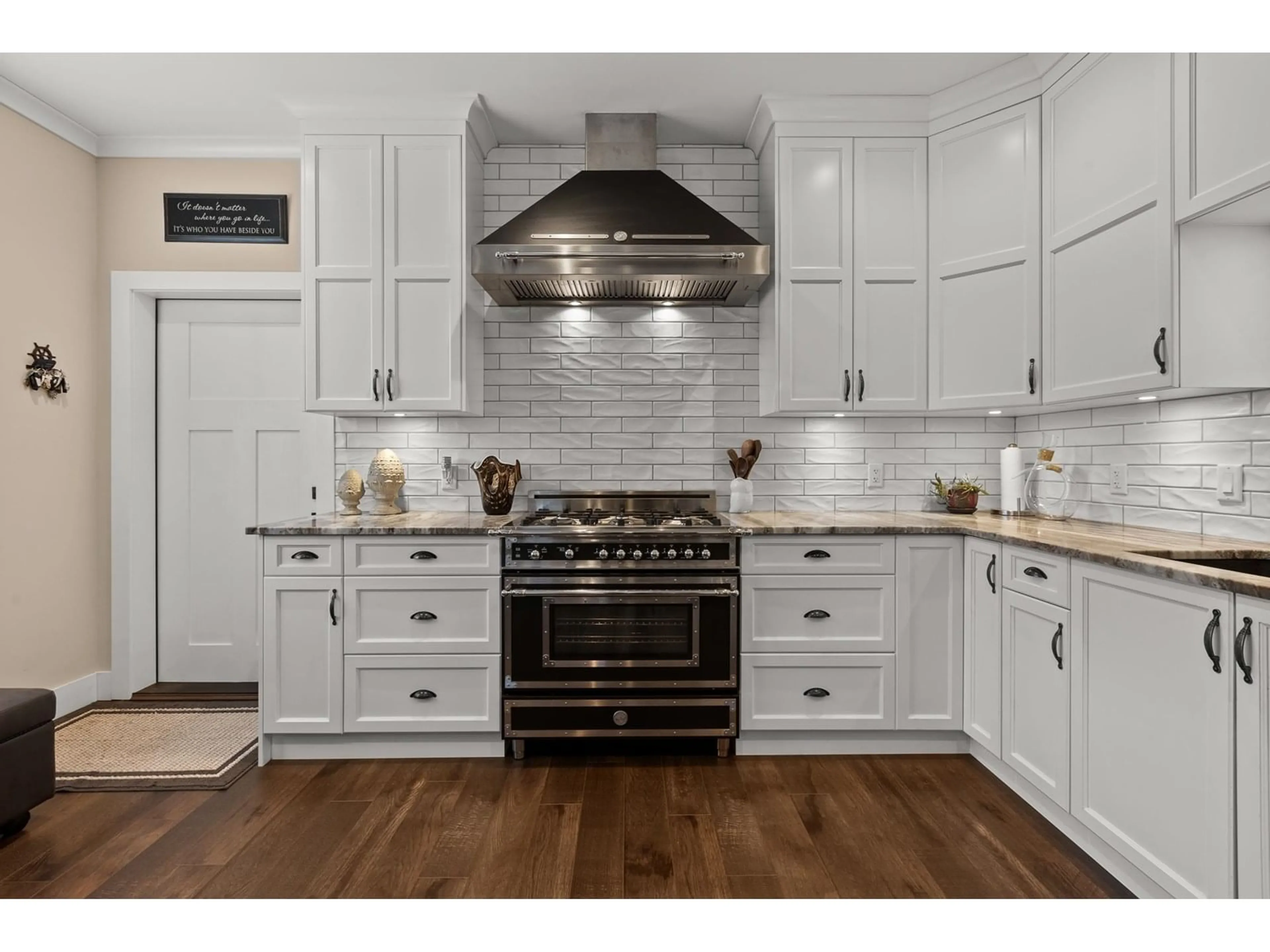 Contemporary kitchen, ceramic/tile floor for 201 MCCALLUM, Abbotsford British Columbia V2S8A1