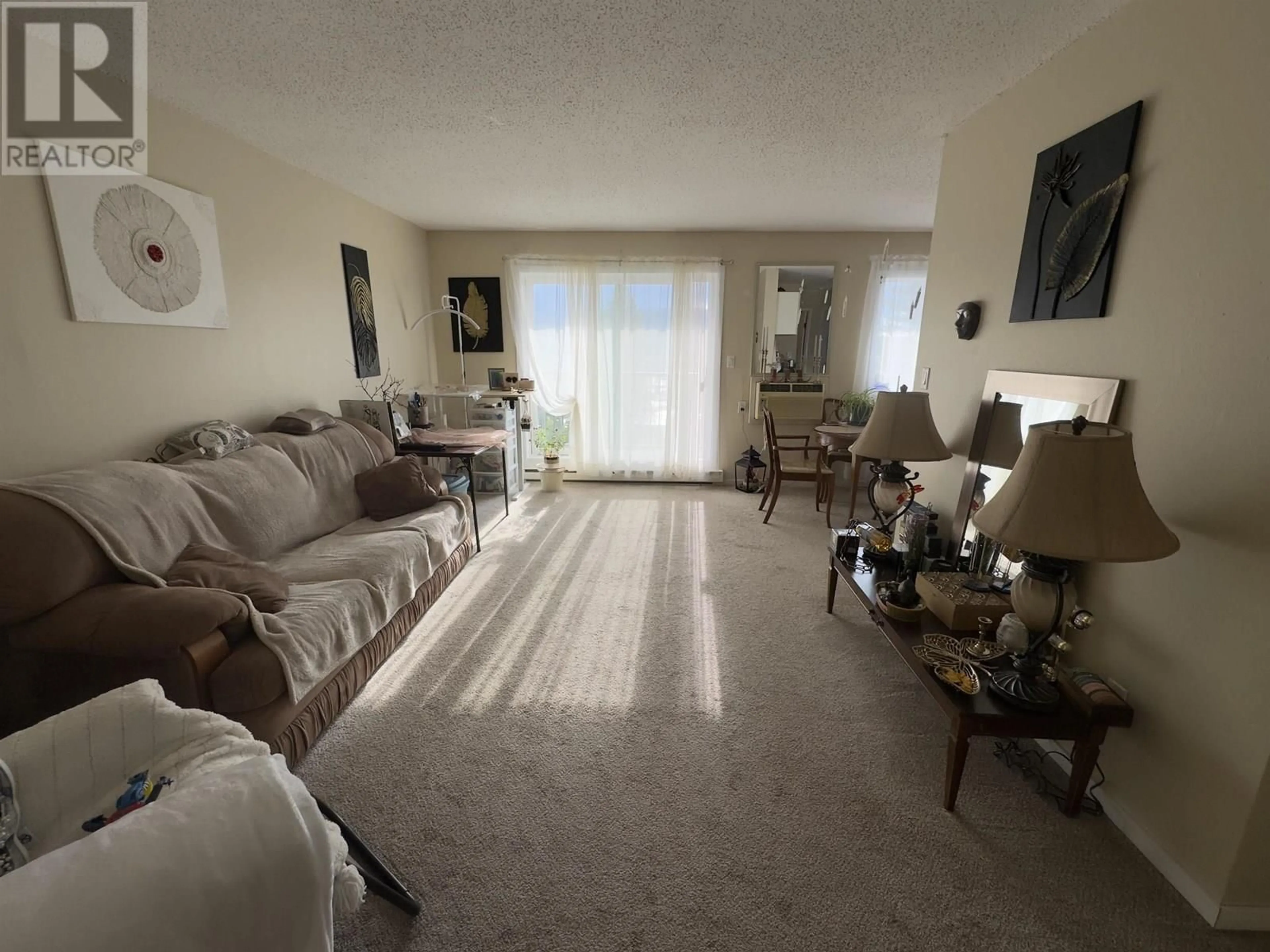 Living room with furniture, floor is not visible for 401 - 280 BROADWAY AVENUE, Williams Lake British Columbia V2G4J7