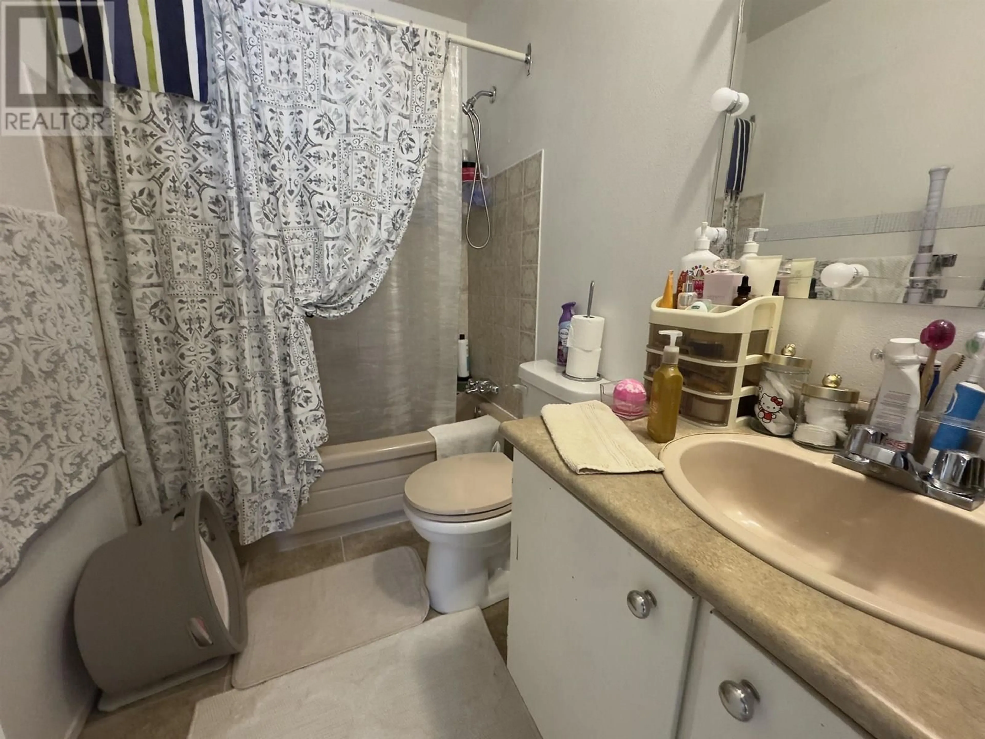 Standard bathroom, floor is not visible for 401 - 280 BROADWAY AVENUE, Williams Lake British Columbia V2G4J7