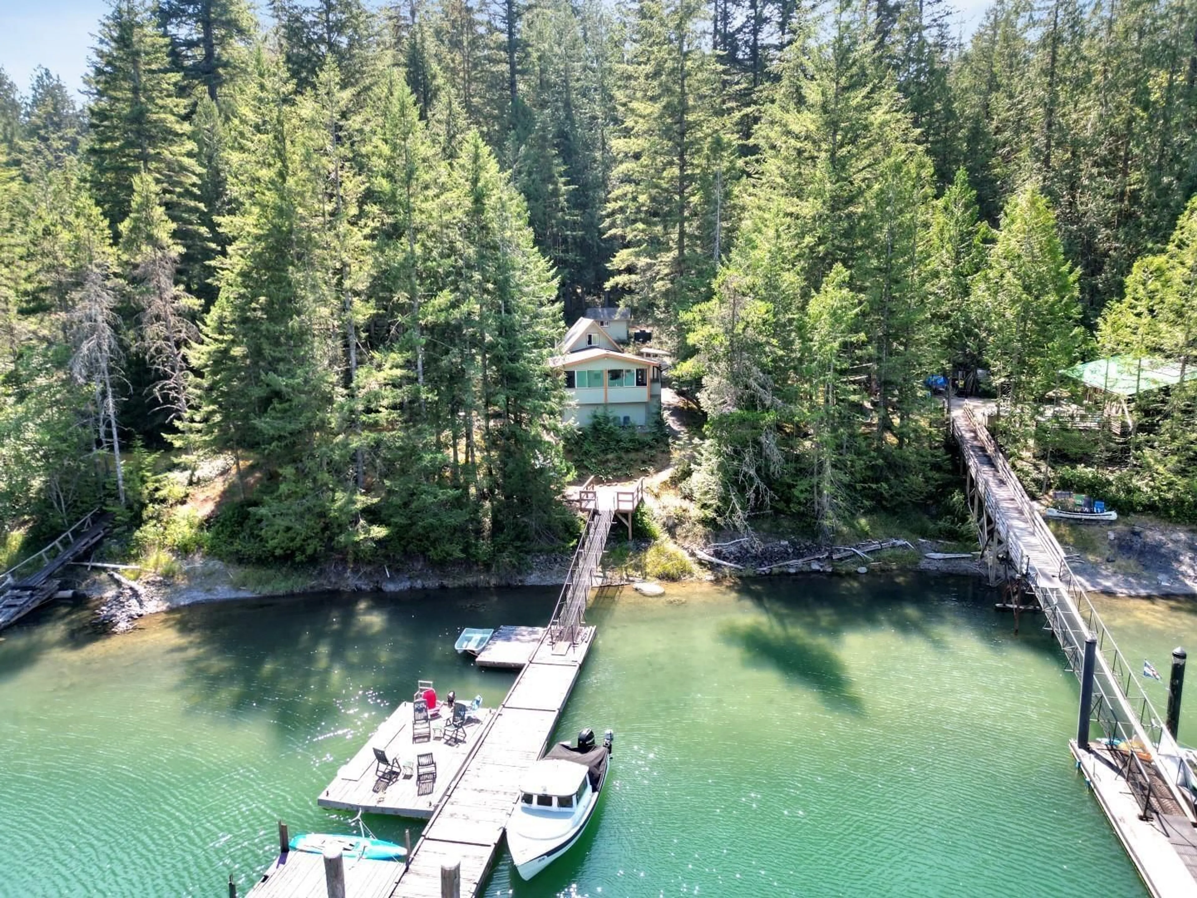 A pic from outside/outdoor area/front of a property/back of a property/a pic from drone, water/lake/river/ocean view for BLK C - DL 2604 LONG ISLAND, Harrison Hot Springs British Columbia V0M1K0