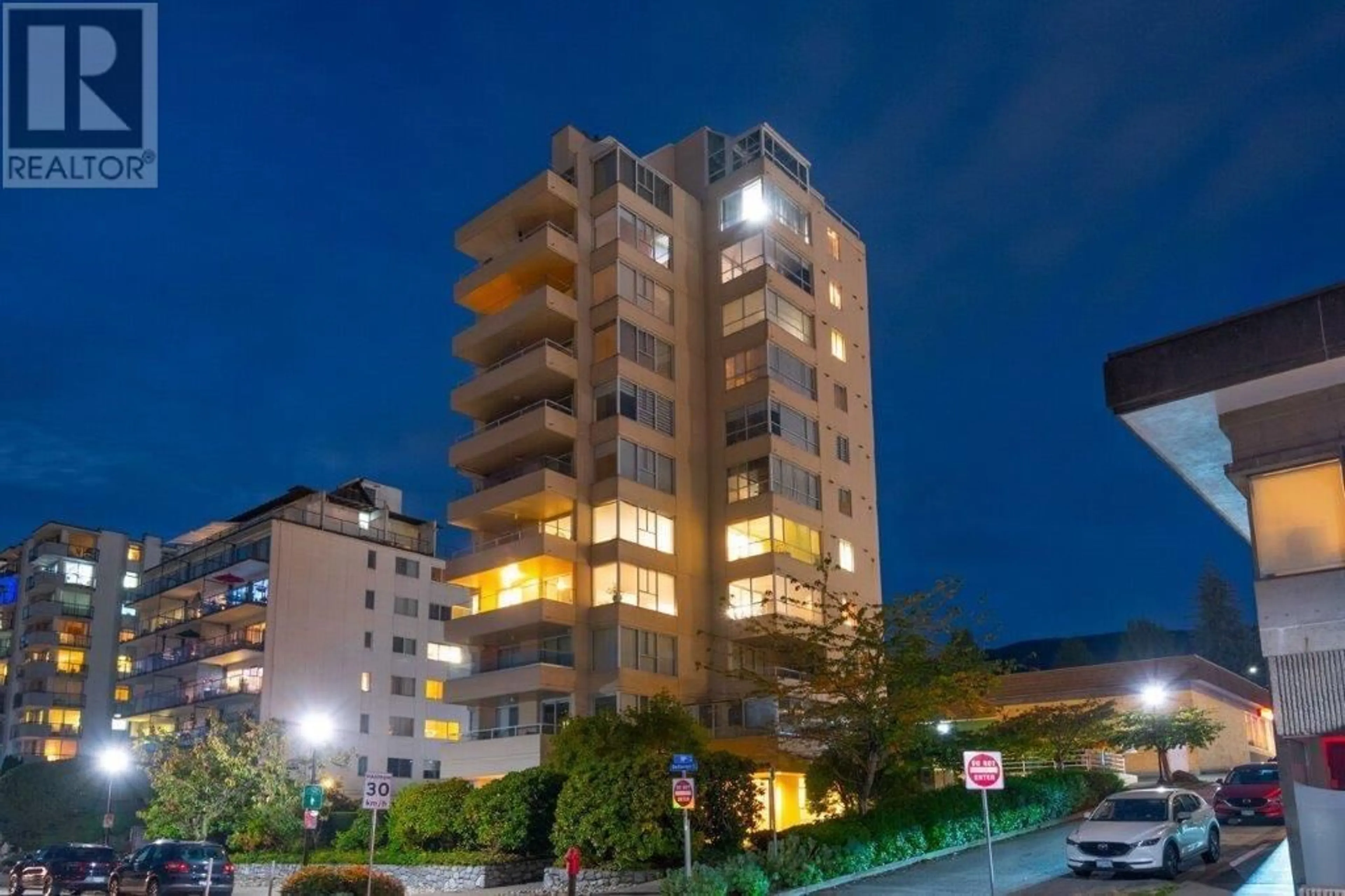 Unknown for 400 - 1819 BELLEVUE AVENUE, West Vancouver British Columbia V7V1B2
