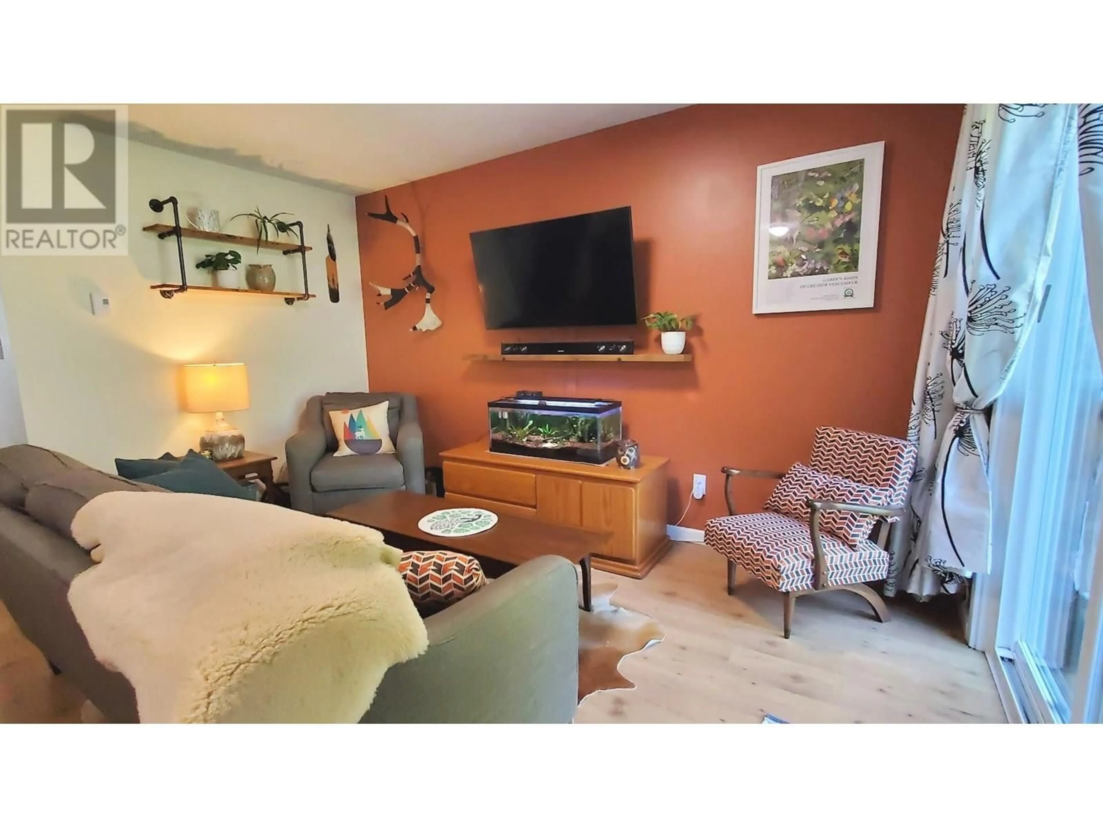 Living room with furniture, unknown for 12147 FABER CRESCENT, Maple Ridge British Columbia V2X8A1