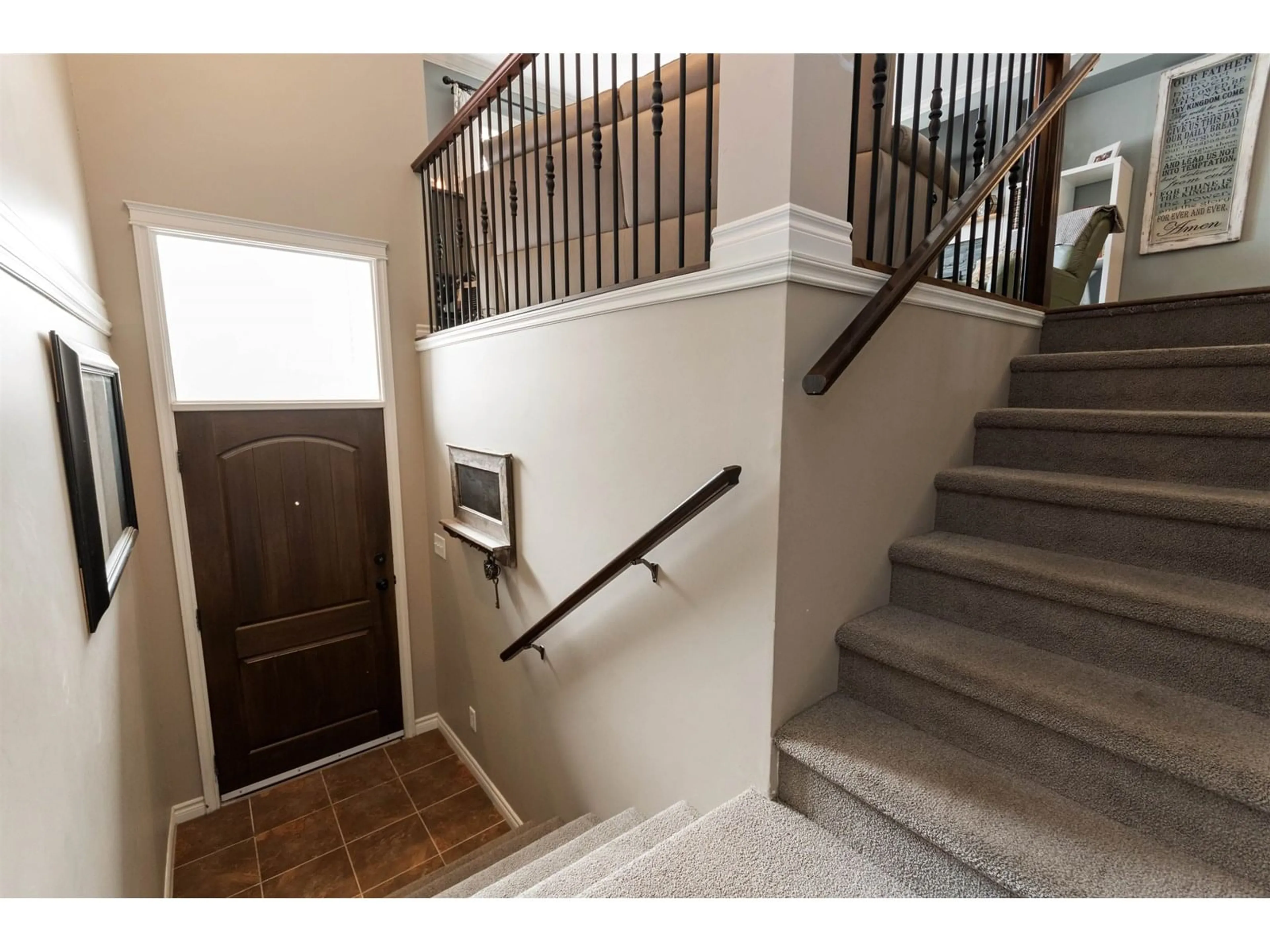 Unknown for 10 - 46083 AIRPORT ROAD, Chilliwack British Columbia V2P1A4