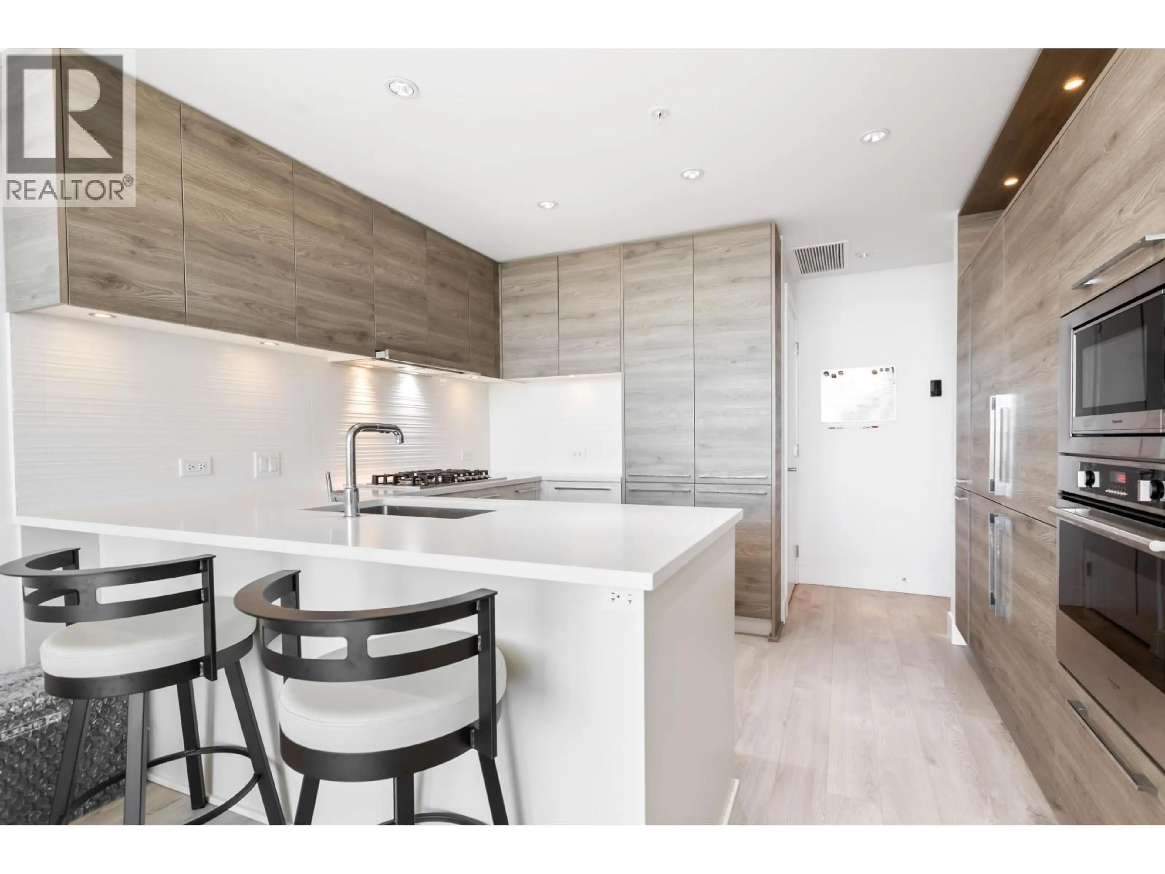 Open concept kitchen, unknown for 1609 - 7303 NOBLE LANE, Burnaby British Columbia V3N0H2