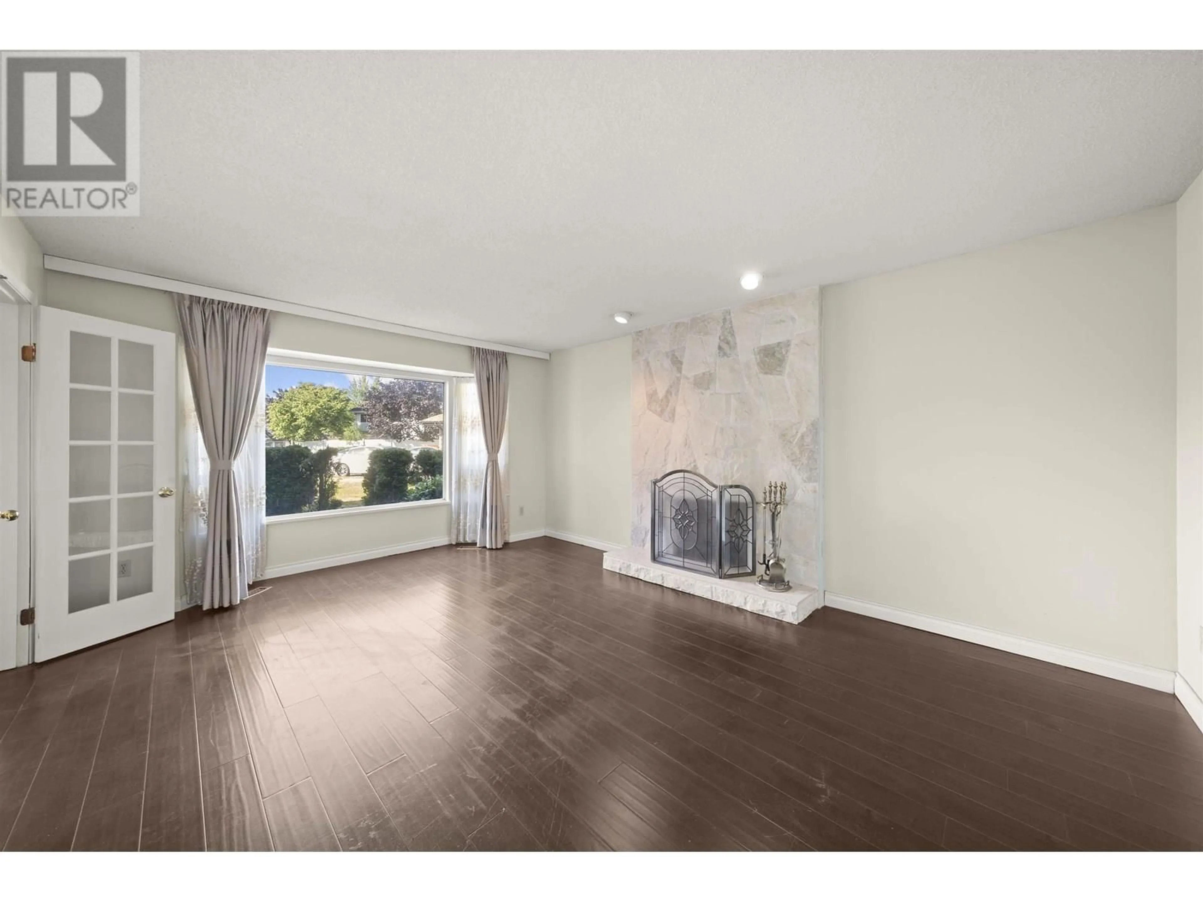 A pic of a room for 12251 GREENLAND DRIVE, Richmond British Columbia V6V2A7