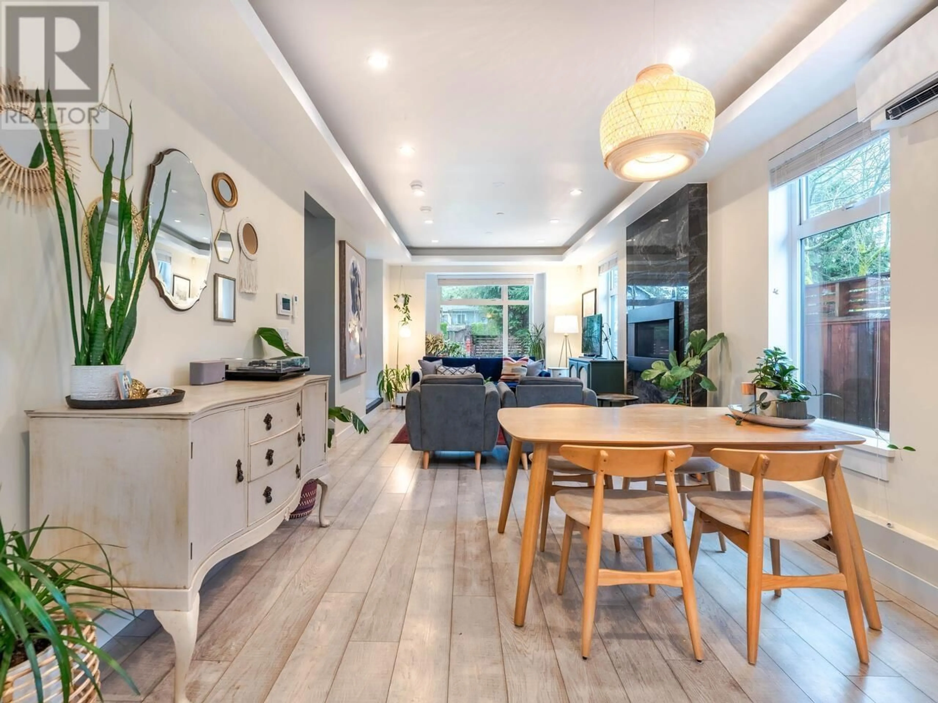 Unknown for 1805 37TH AVENUE, Vancouver British Columbia V5P1E9
