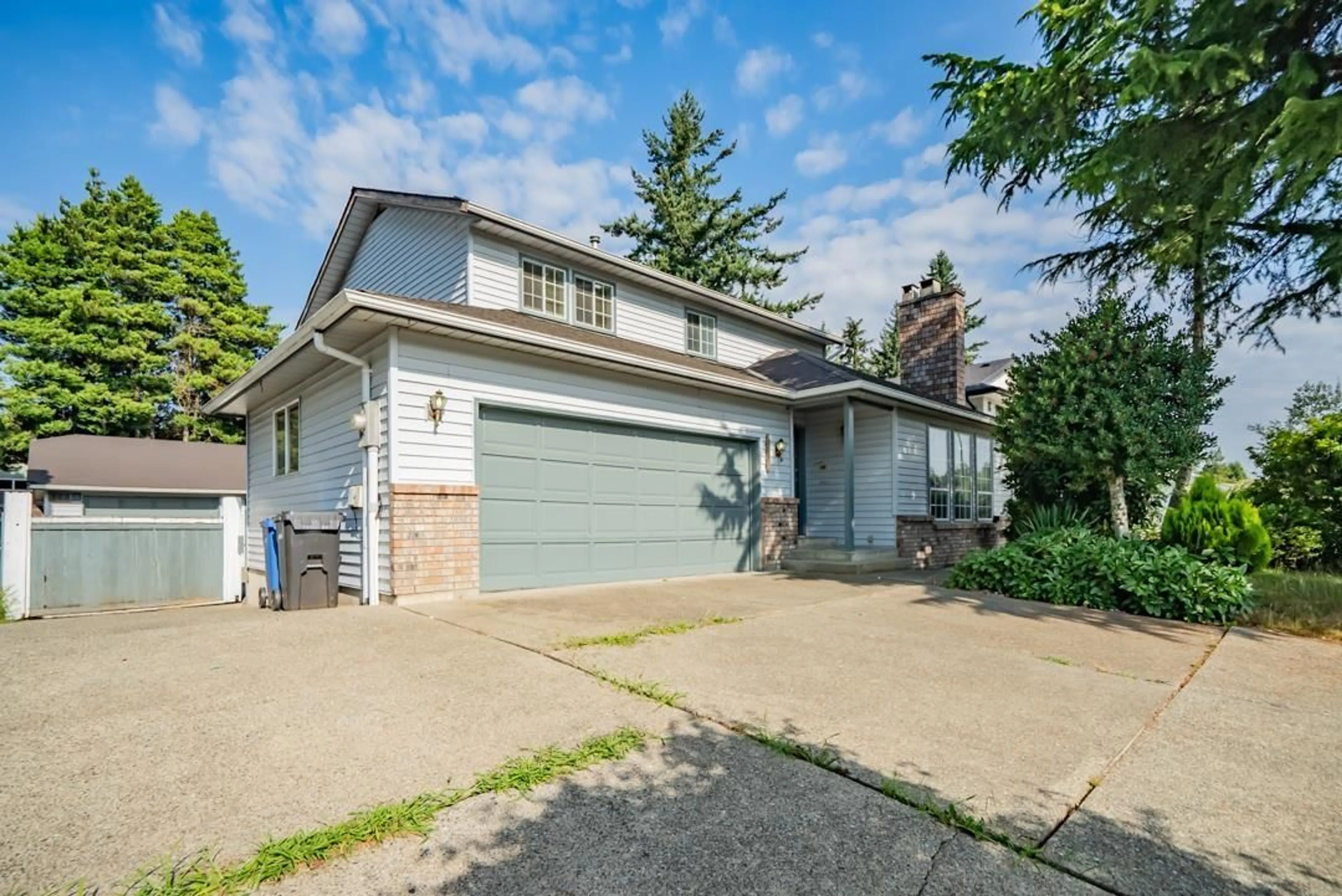 Unknown for 2451 GROSVENOR, Abbotsford British Columbia V2S6R5