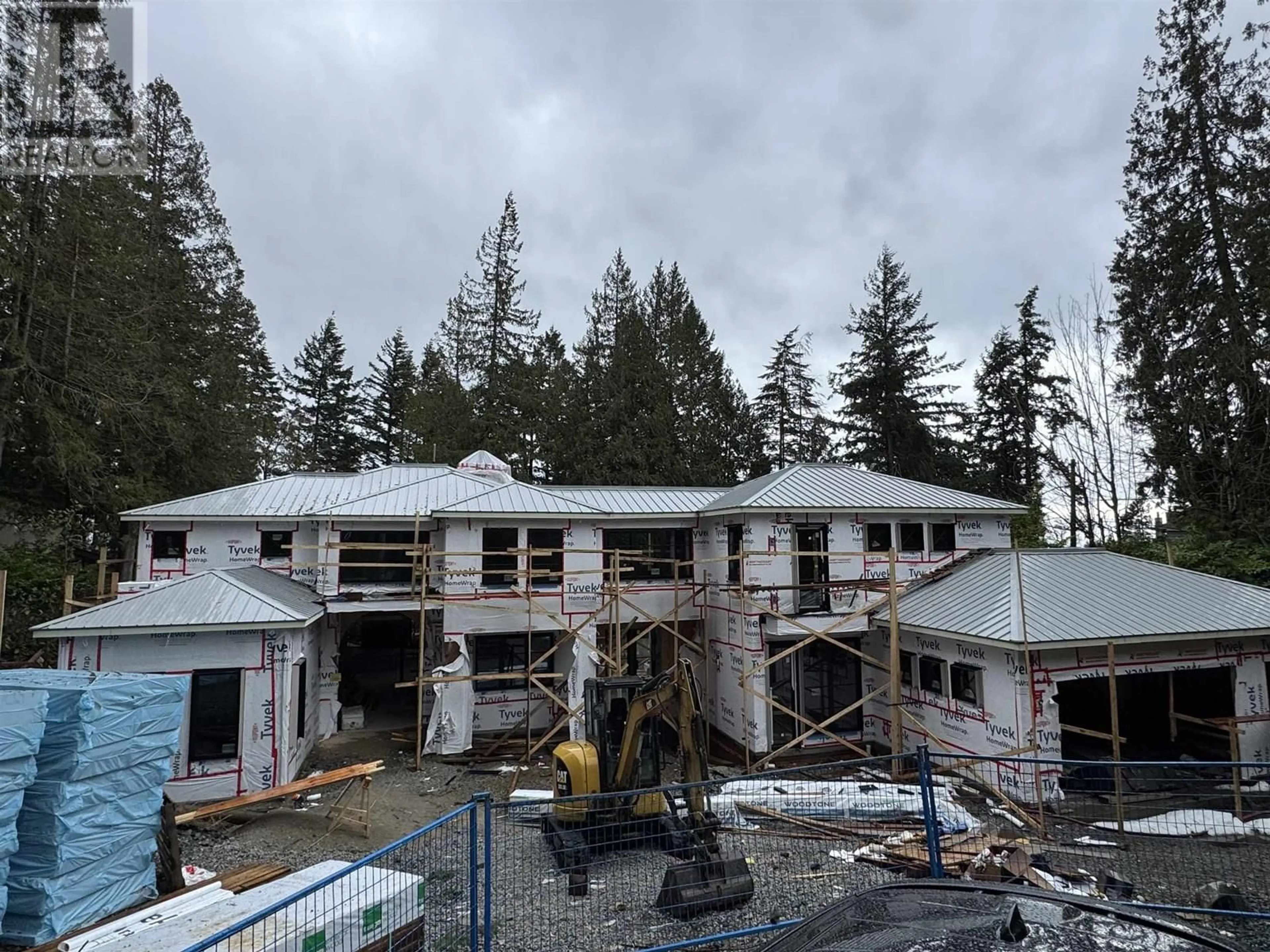 A pic of a room for 4652 CLOVELLY WALK, West Vancouver British Columbia V7W1H3