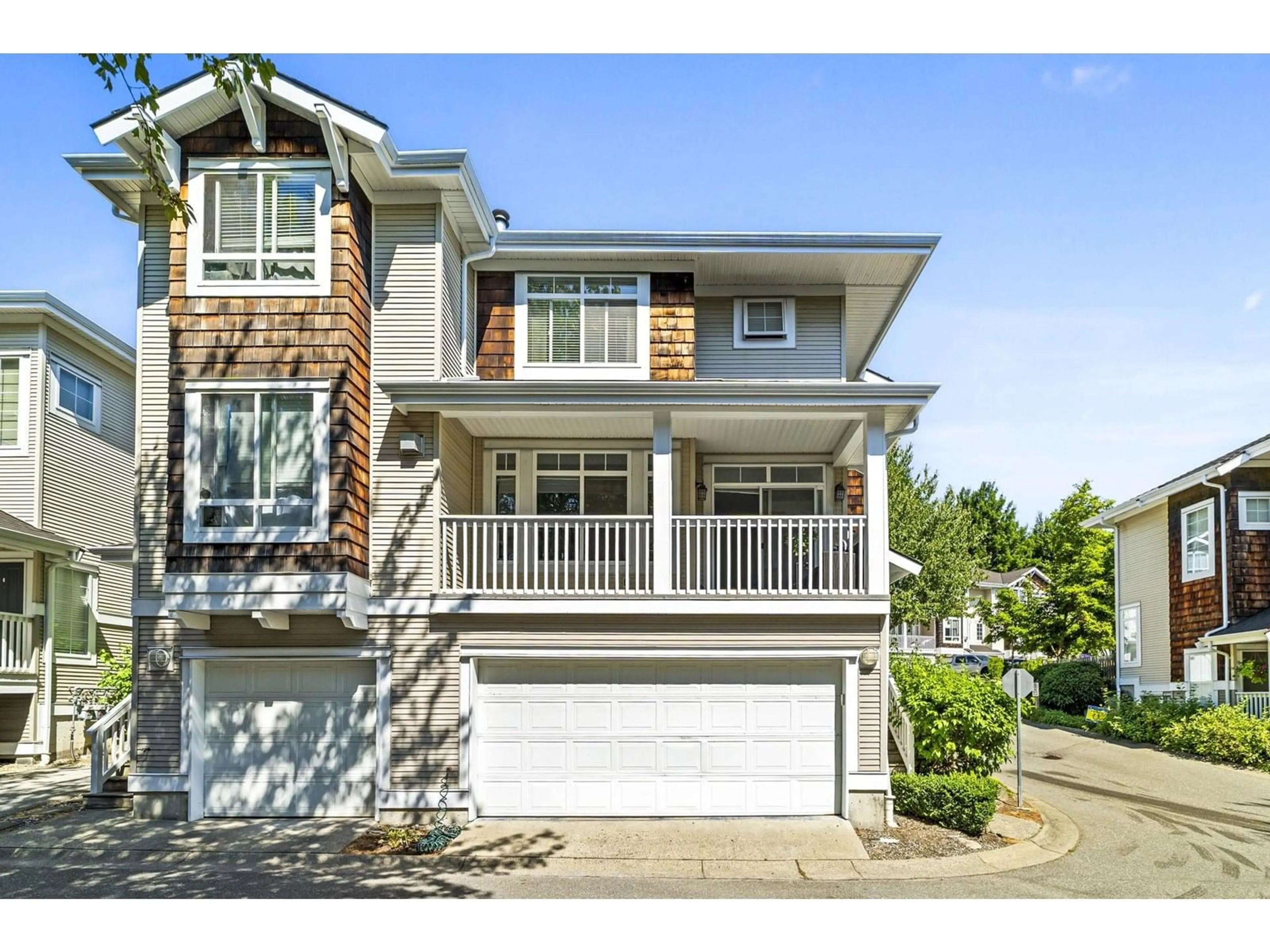 Home with vinyl exterior material, street for 36 - 15030 58, Surrey British Columbia V3S9G3
