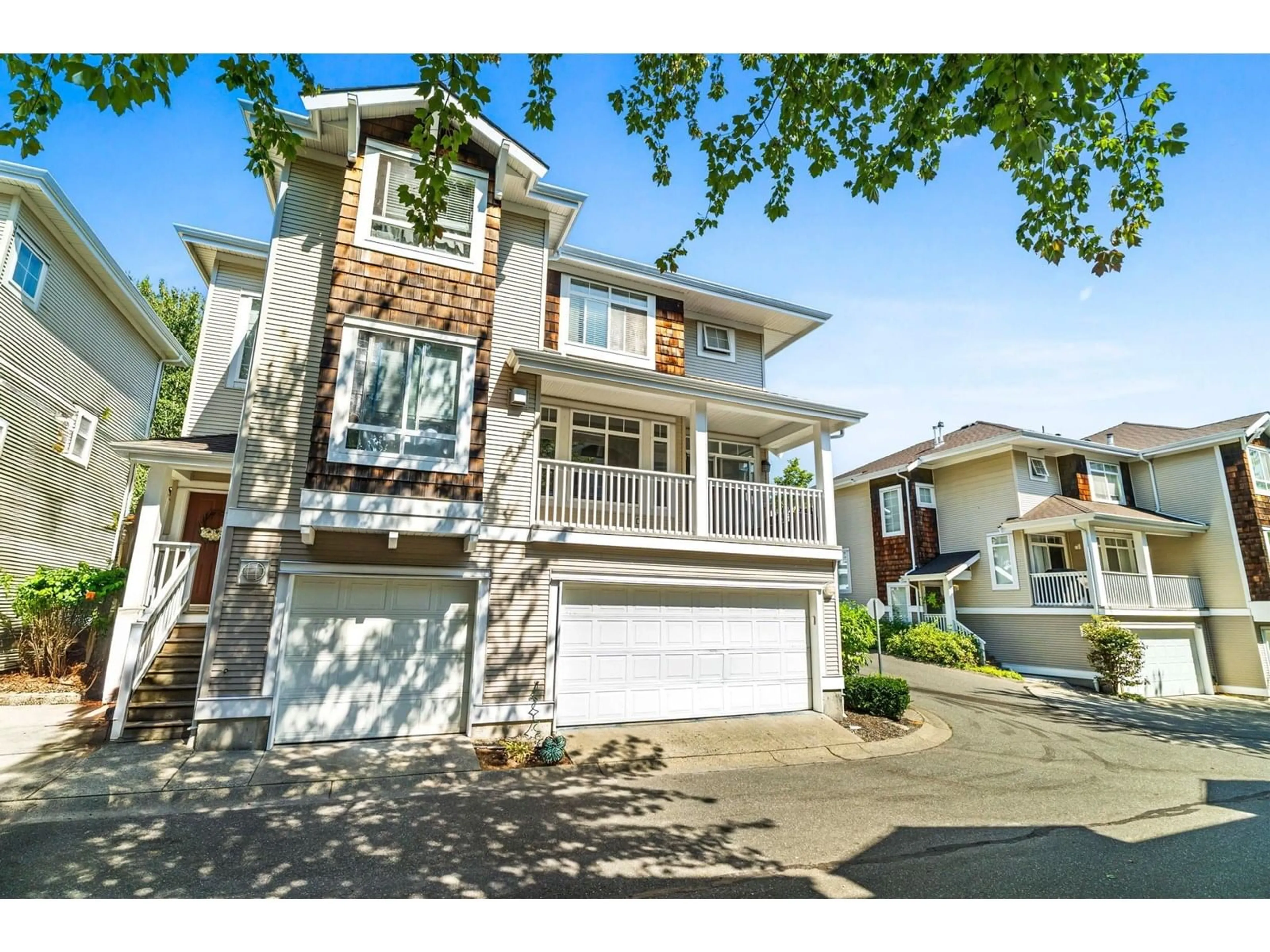 Home with vinyl exterior material, street for 36 - 15030 58, Surrey British Columbia V3S9G3