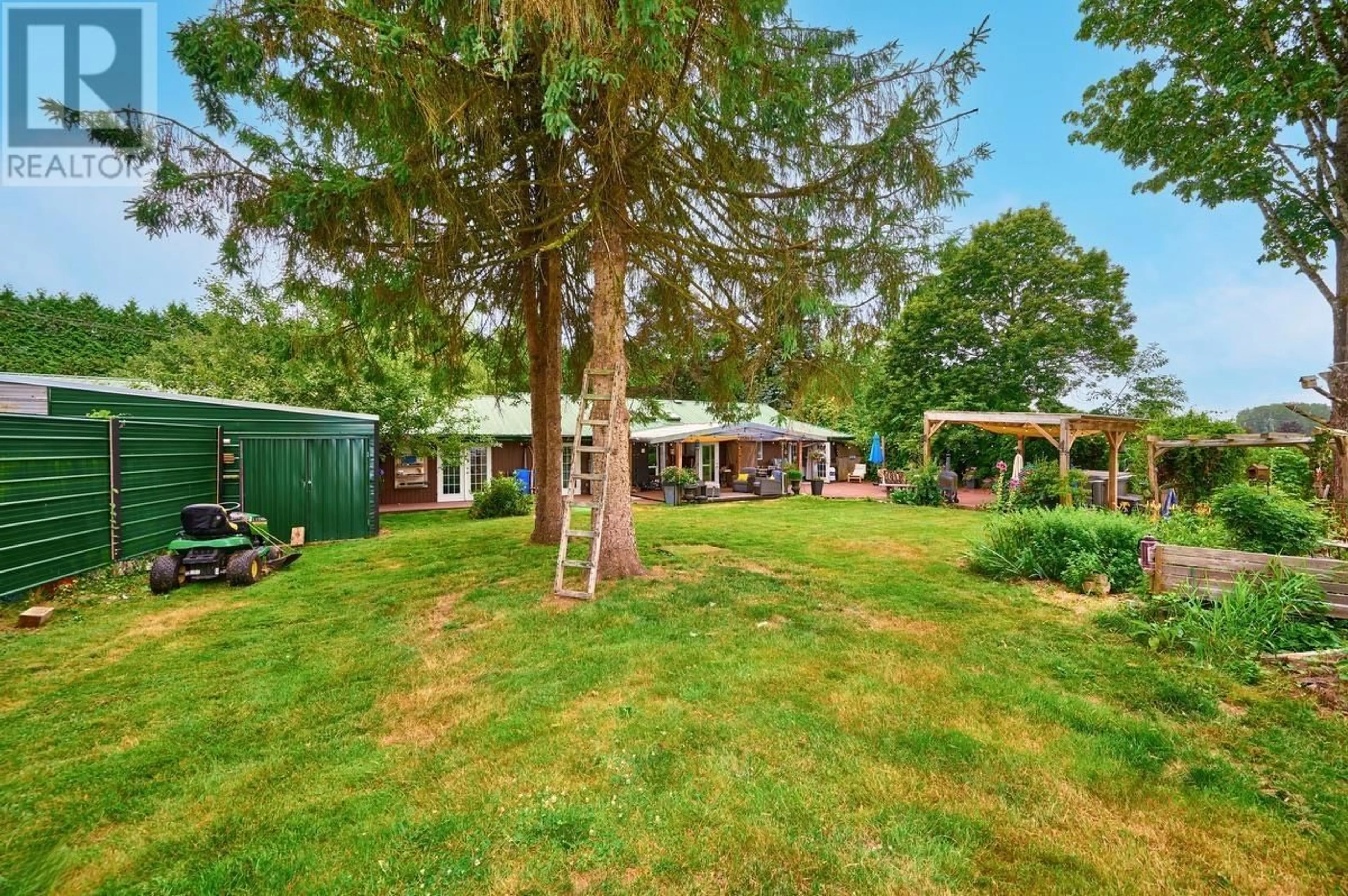 A pic from outside/outdoor area/front of a property/back of a property/a pic from drone, unknown for 17749 FORD ROAD DETOUR ROAD, Pitt Meadows British Columbia V3Y0A7