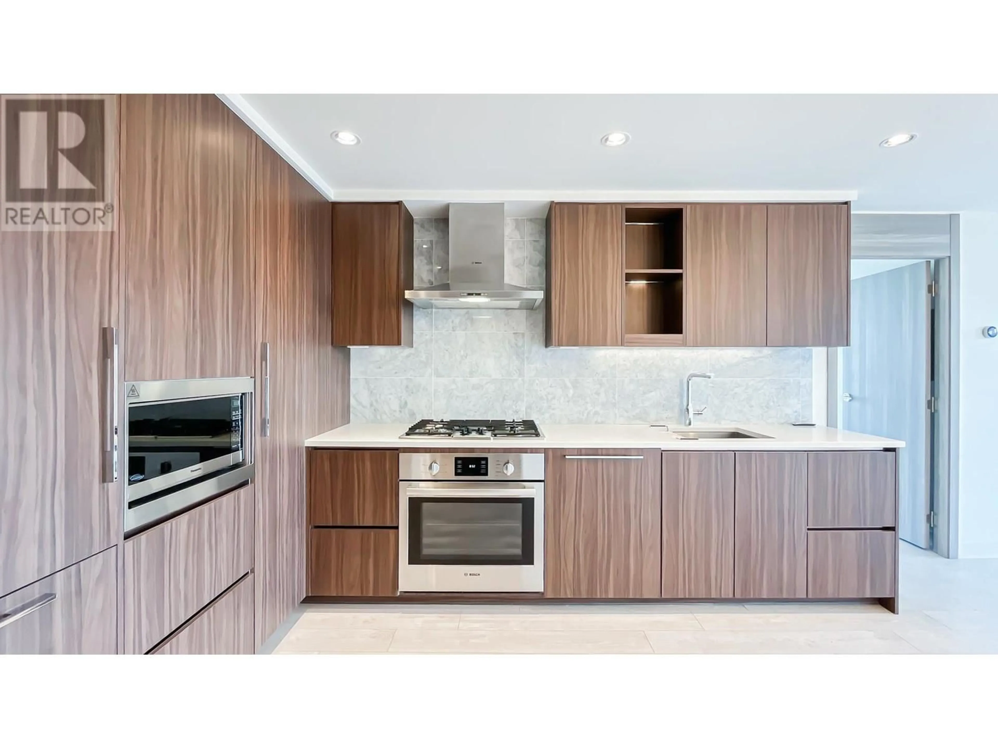 Unknown for 1106 - 4720 LOUGHEED HIGHWAY, Burnaby British Columbia V5C0M8