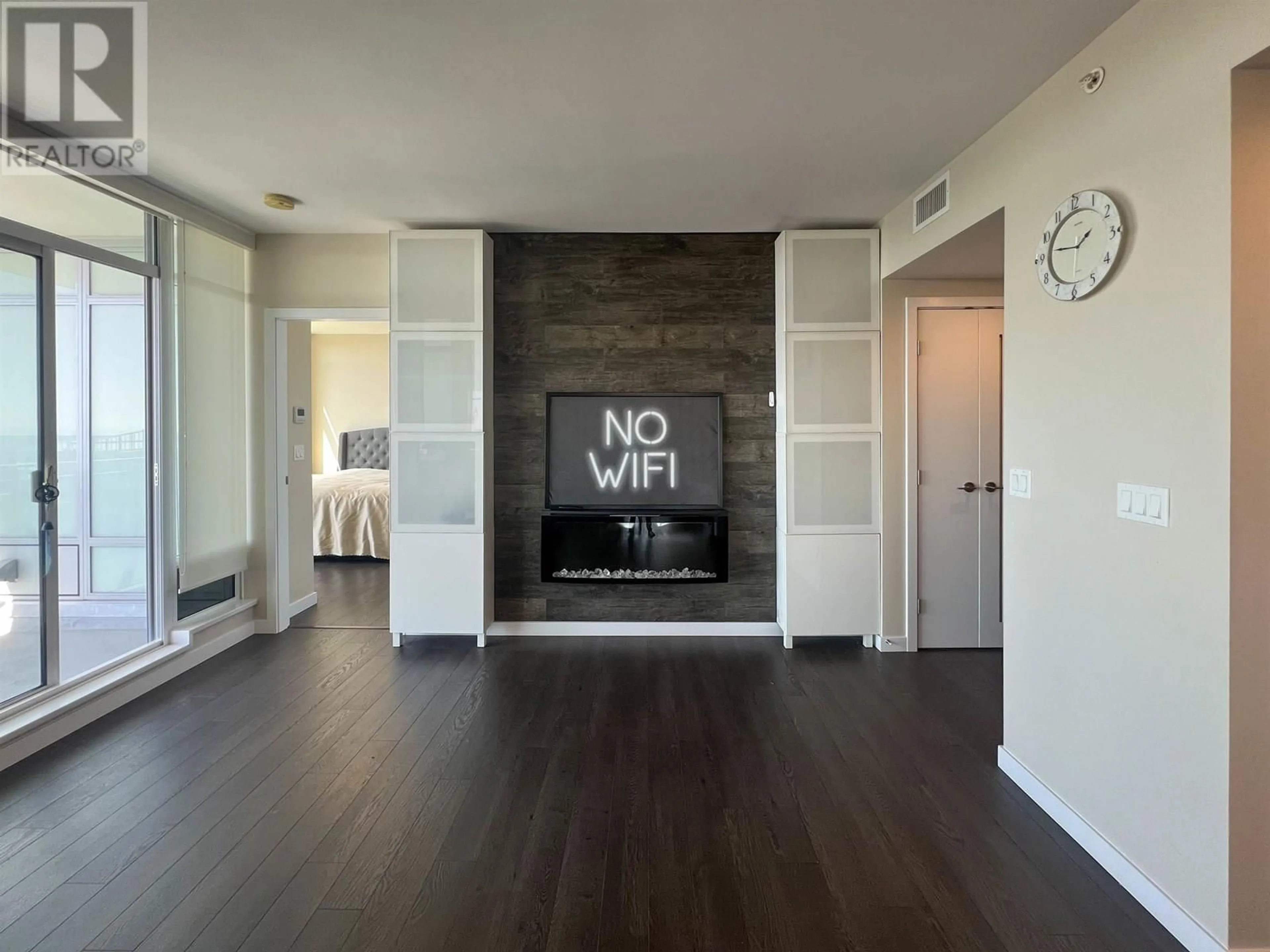 A pic of a room for 4201 - 4485 SKYLINE DRIVE, Burnaby British Columbia V5C0J2