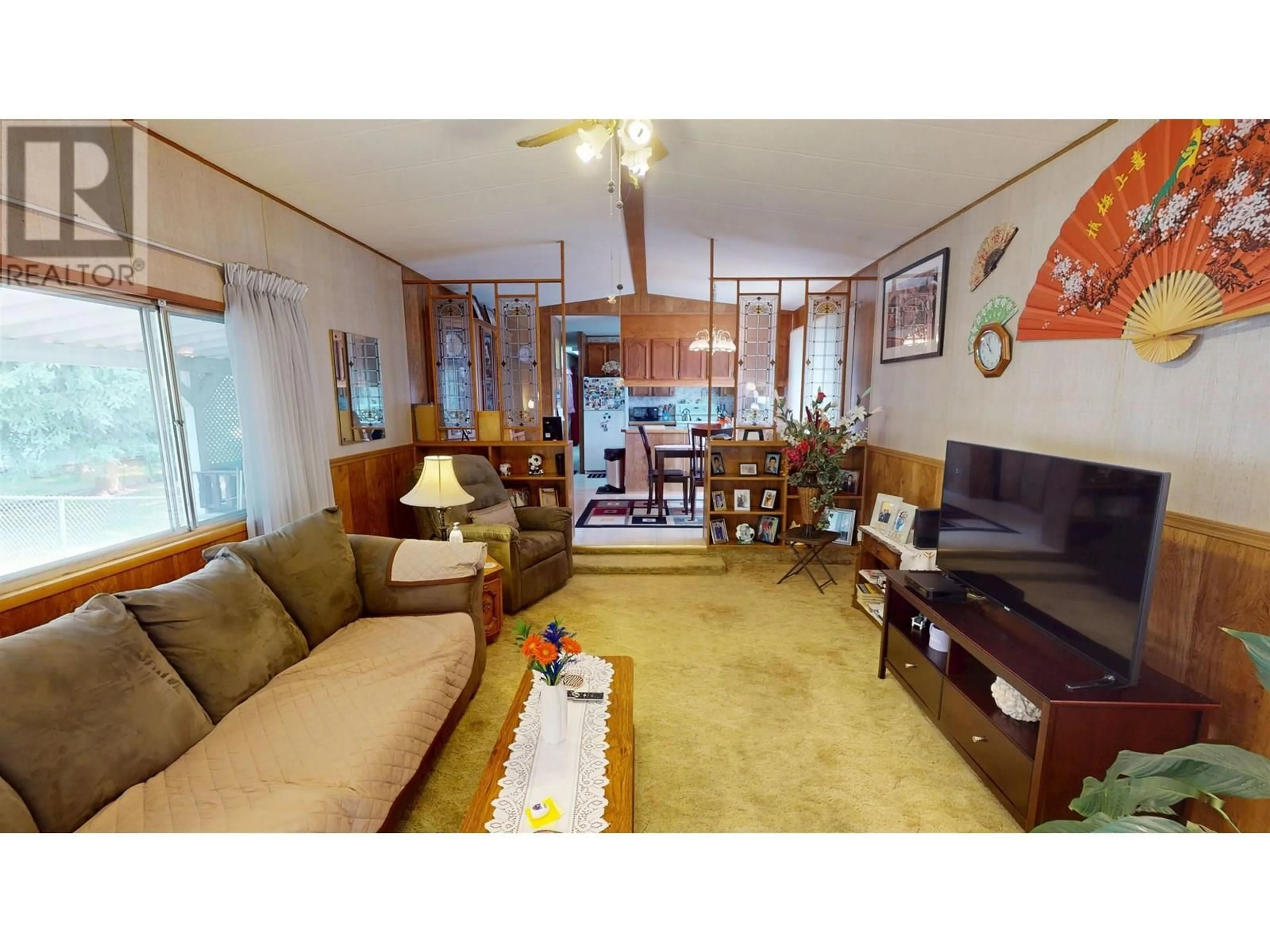 Living room with furniture, unknown for 6 - 2610 RICHARDSON ROAD, Quesnel British Columbia V2J4R7
