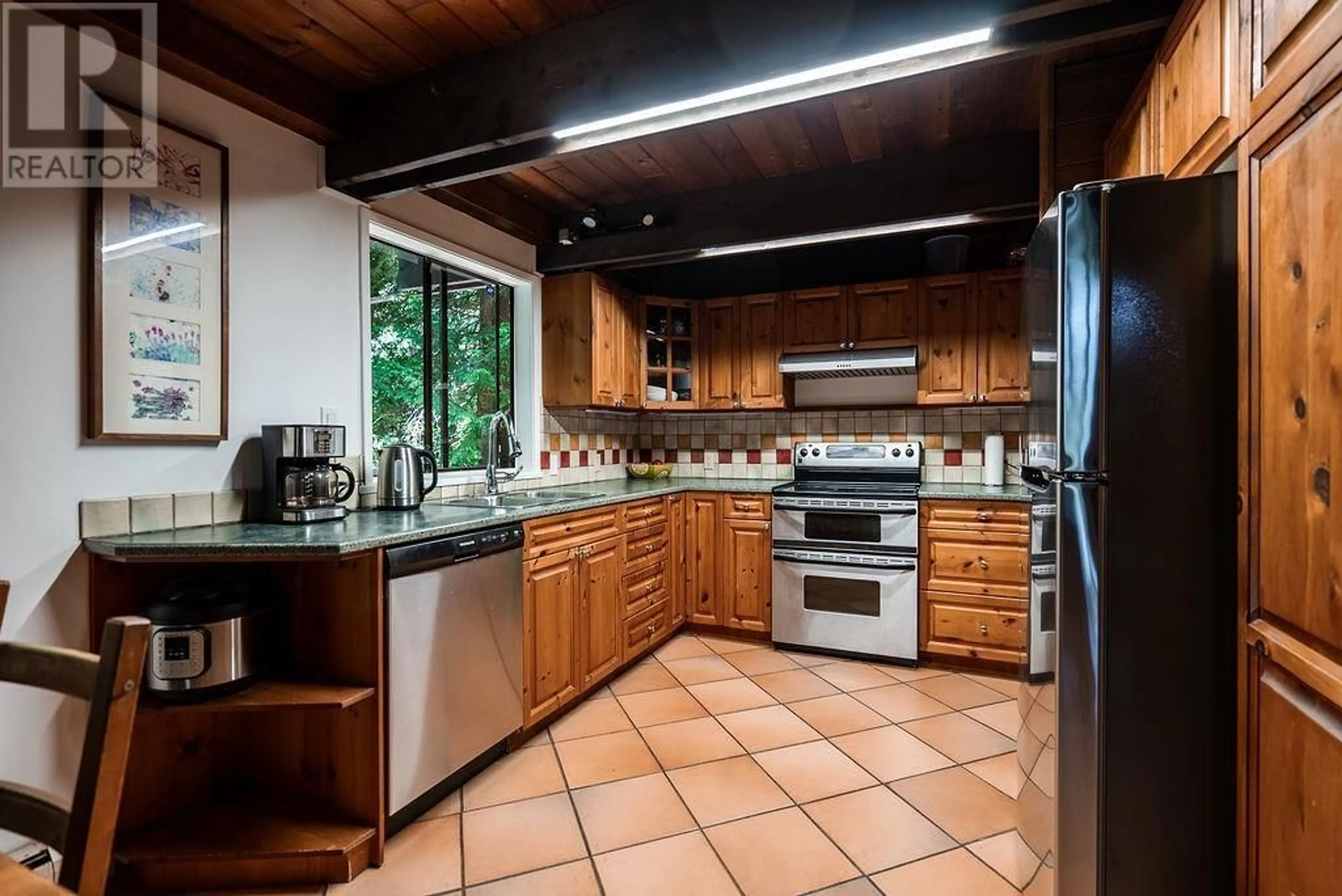 Unknown for 4402 KEITH ROAD, West Vancouver British Columbia V7W2M2