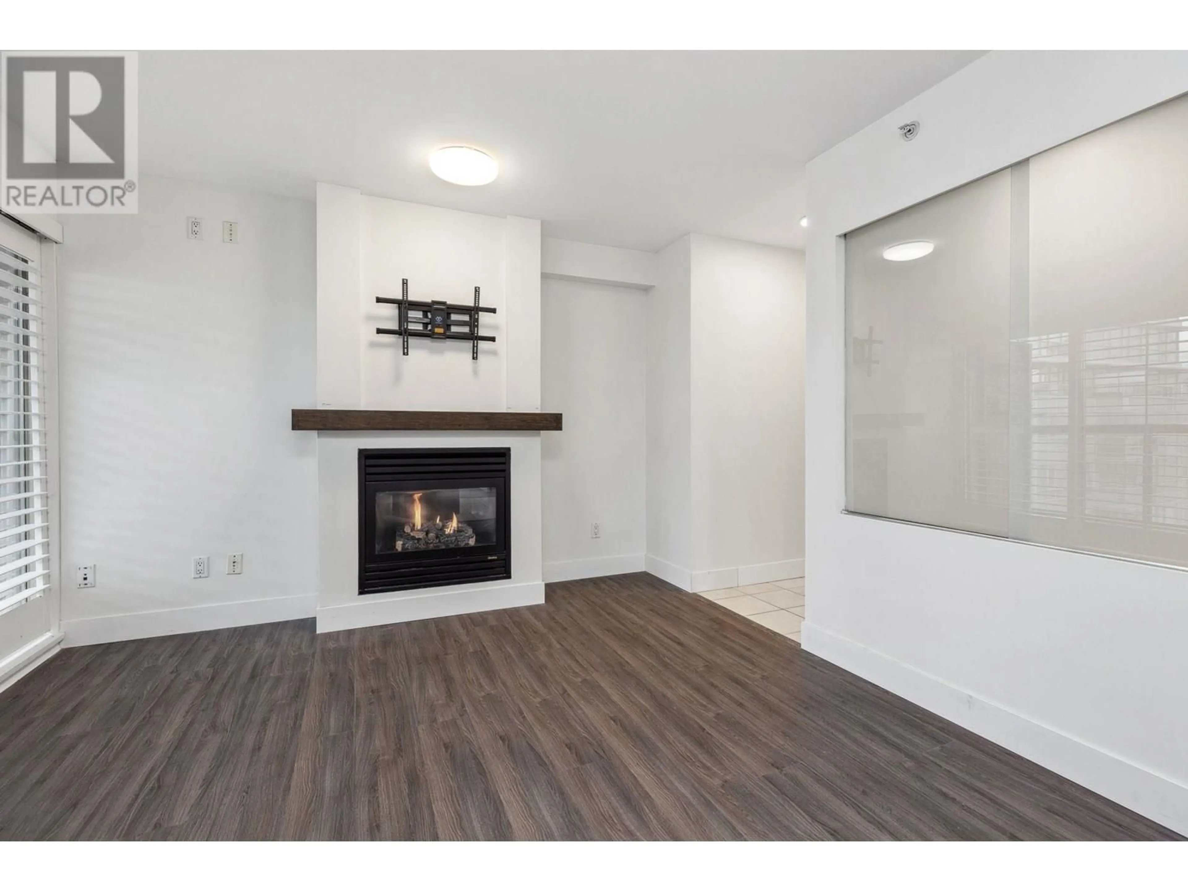 A pic of a room for 2002 - 989 RICHARDS STREET, Vancouver British Columbia V6B6R6