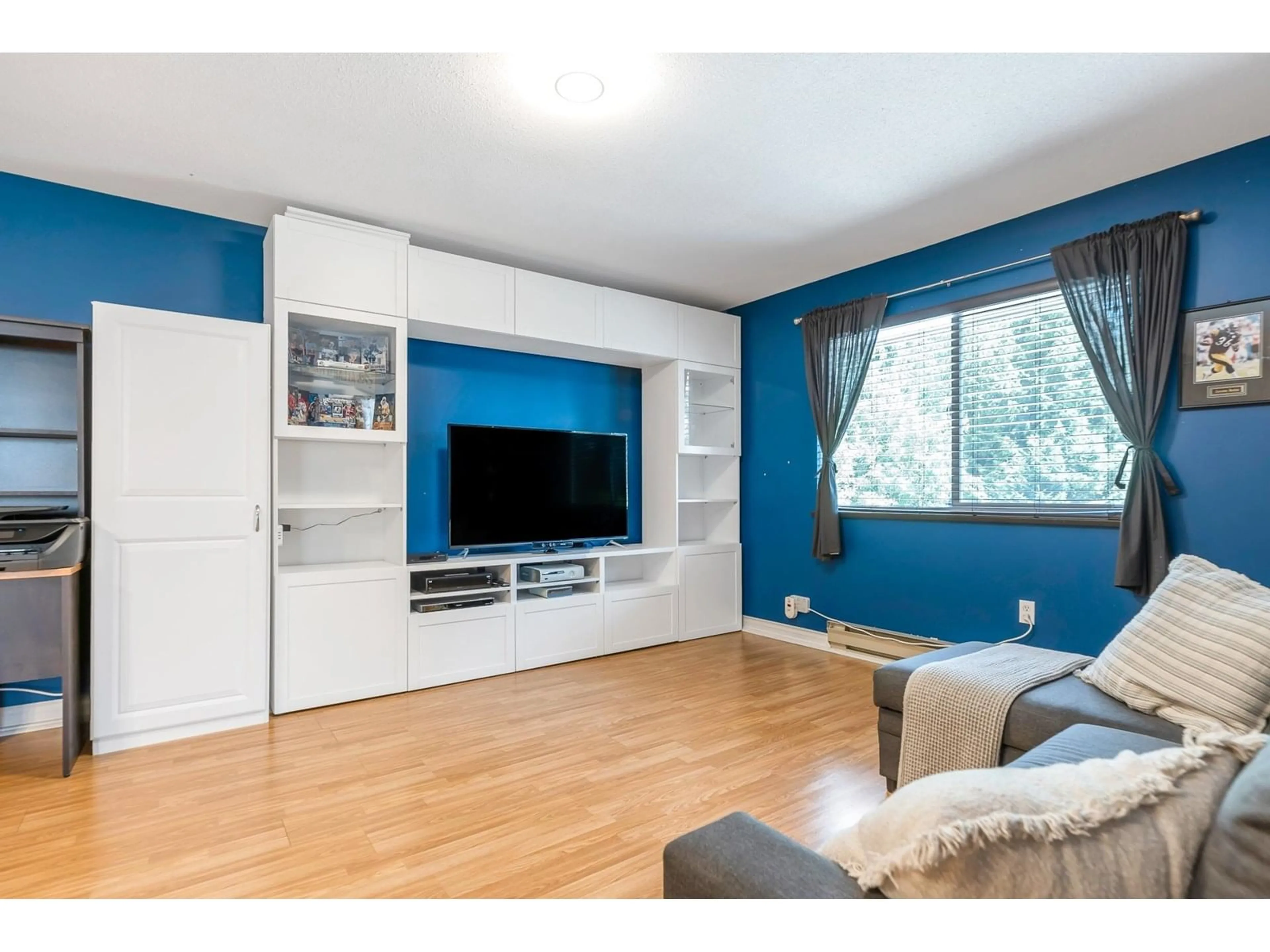 Unknown for 14422 GLADSTONE, Surrey British Columbia V3R5R9