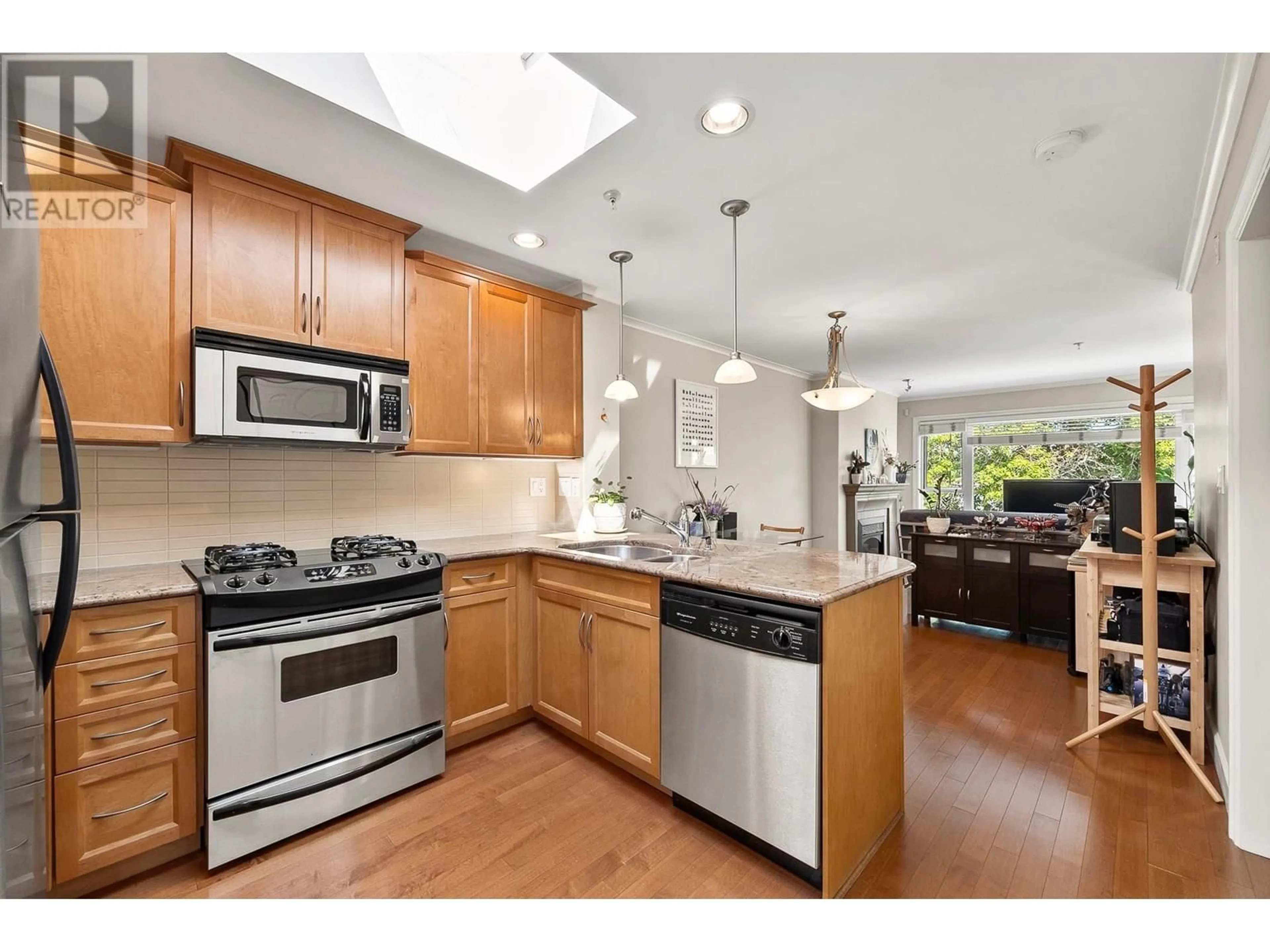 Open concept kitchen, unknown for 401 - 2103 45TH AVENUE, Vancouver British Columbia V6M2J2