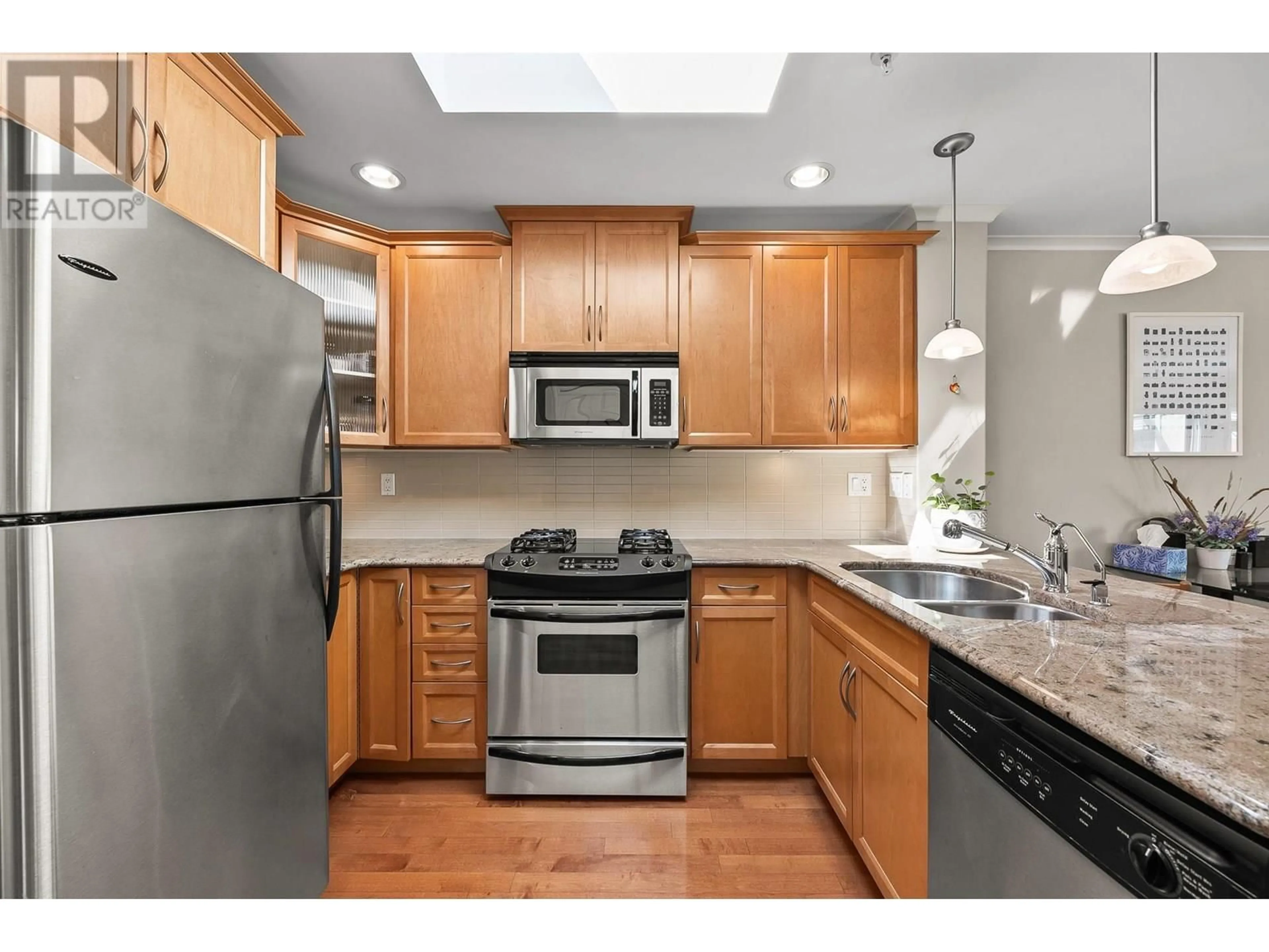 Standard kitchen, unknown for 401 - 2103 45TH AVENUE, Vancouver British Columbia V6M2J2