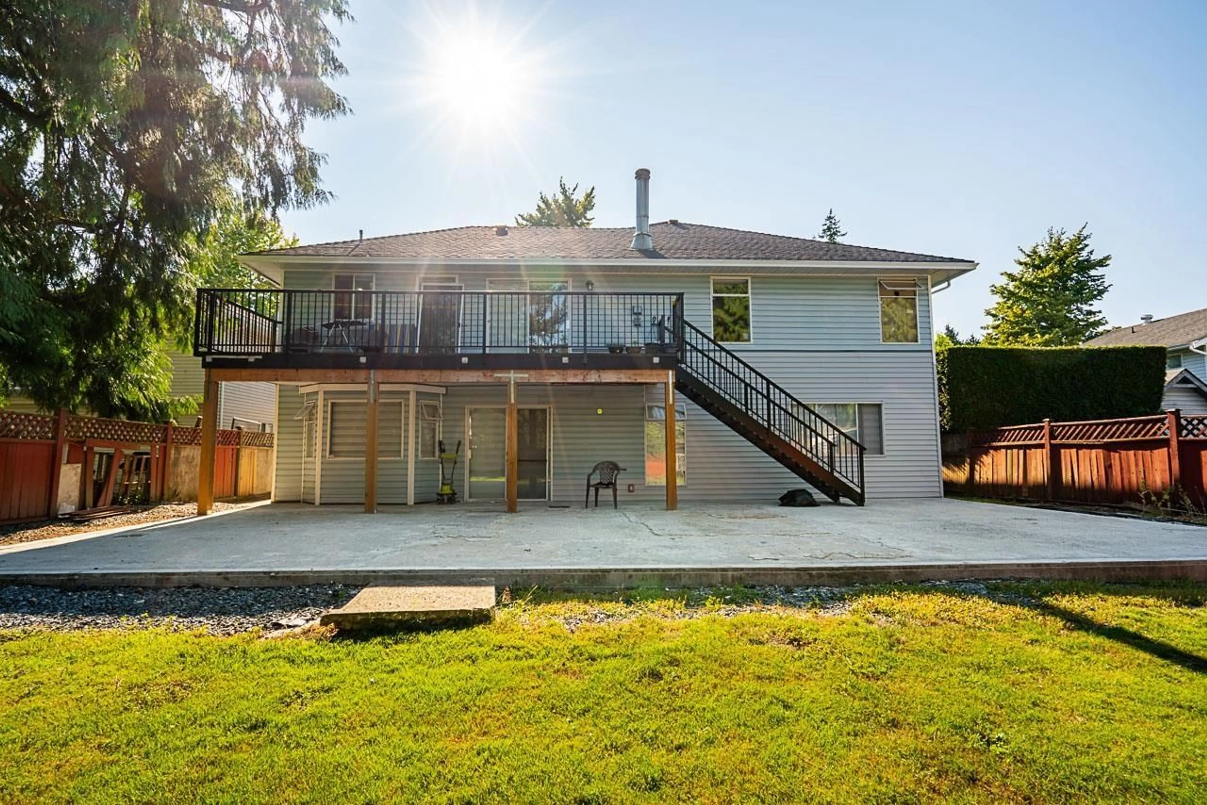 Unknown for 6072 133A, Surrey British Columbia V3X2K3
