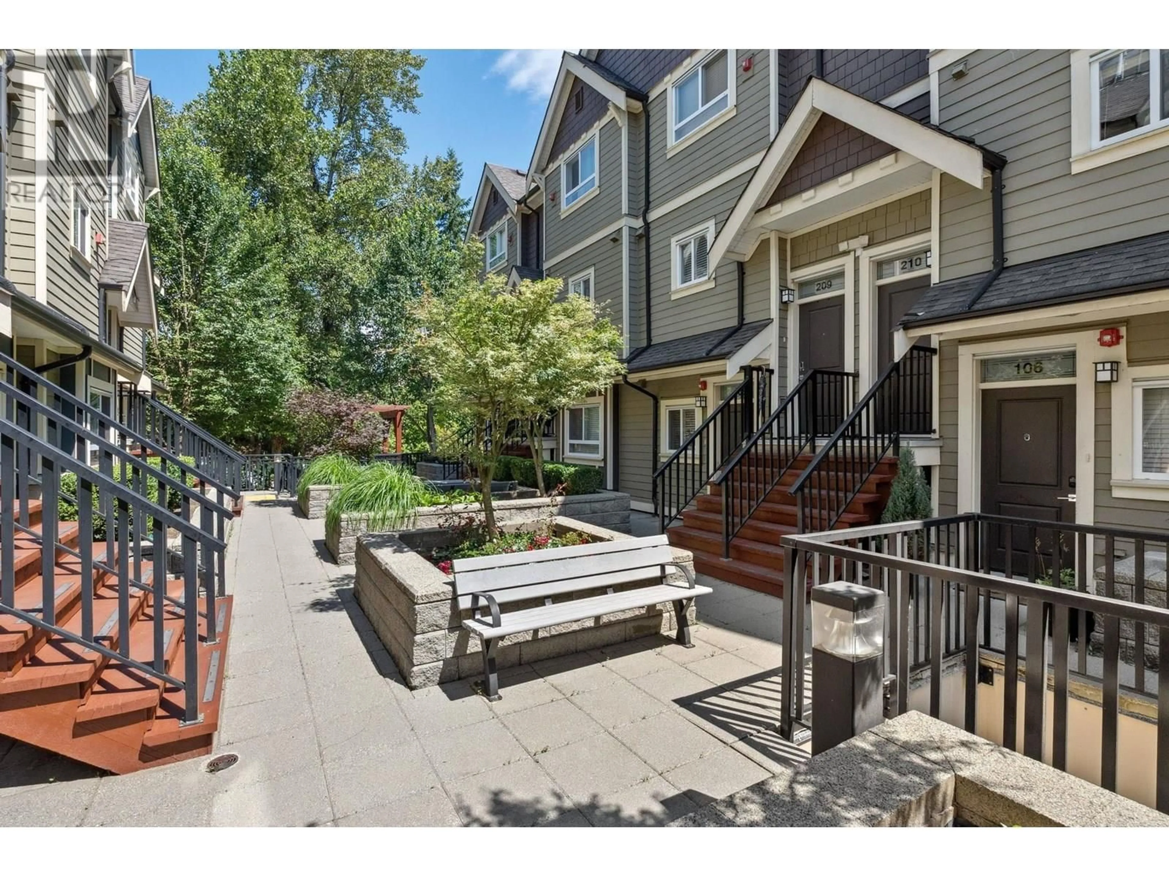 Patio, street for 210 - 3488 SEFTON STREET, Port Coquitlam British Columbia V3B3R2
