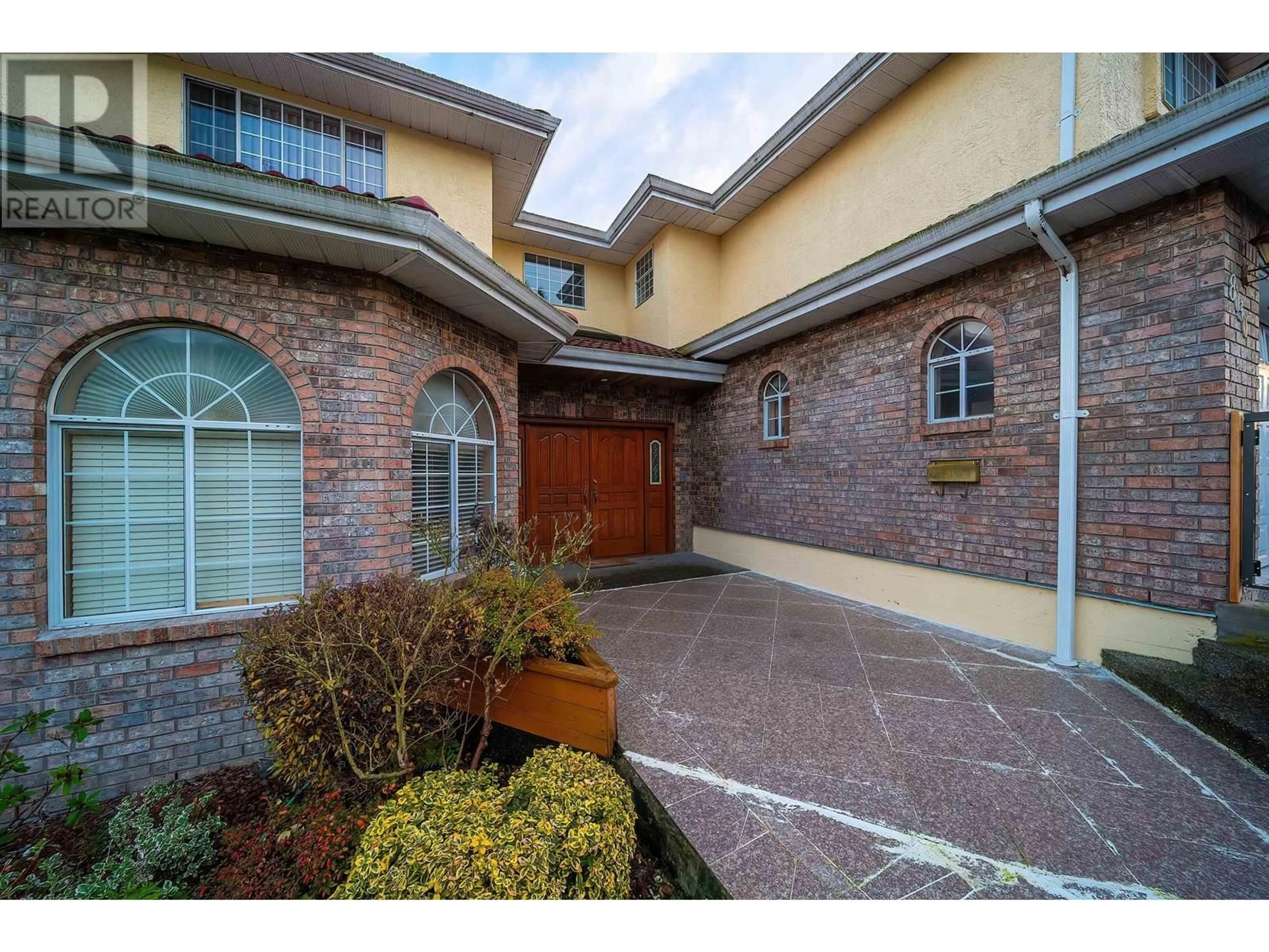 Unknown for 8030 11TH AVENUE, Burnaby British Columbia V3N2N7