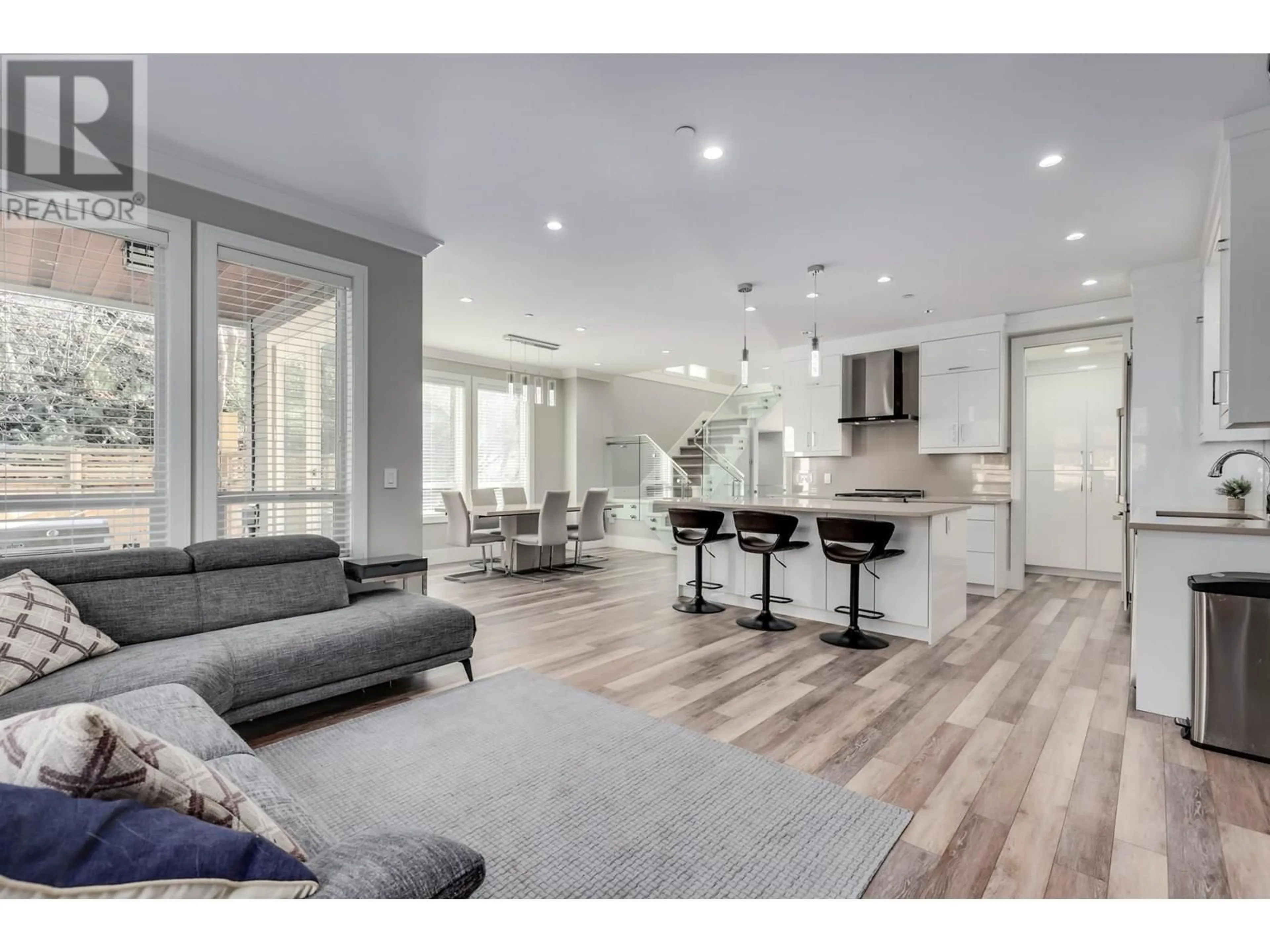 Open concept kitchen, unknown for 311 AVALON DRIVE, Port Moody British Columbia V3H2X9