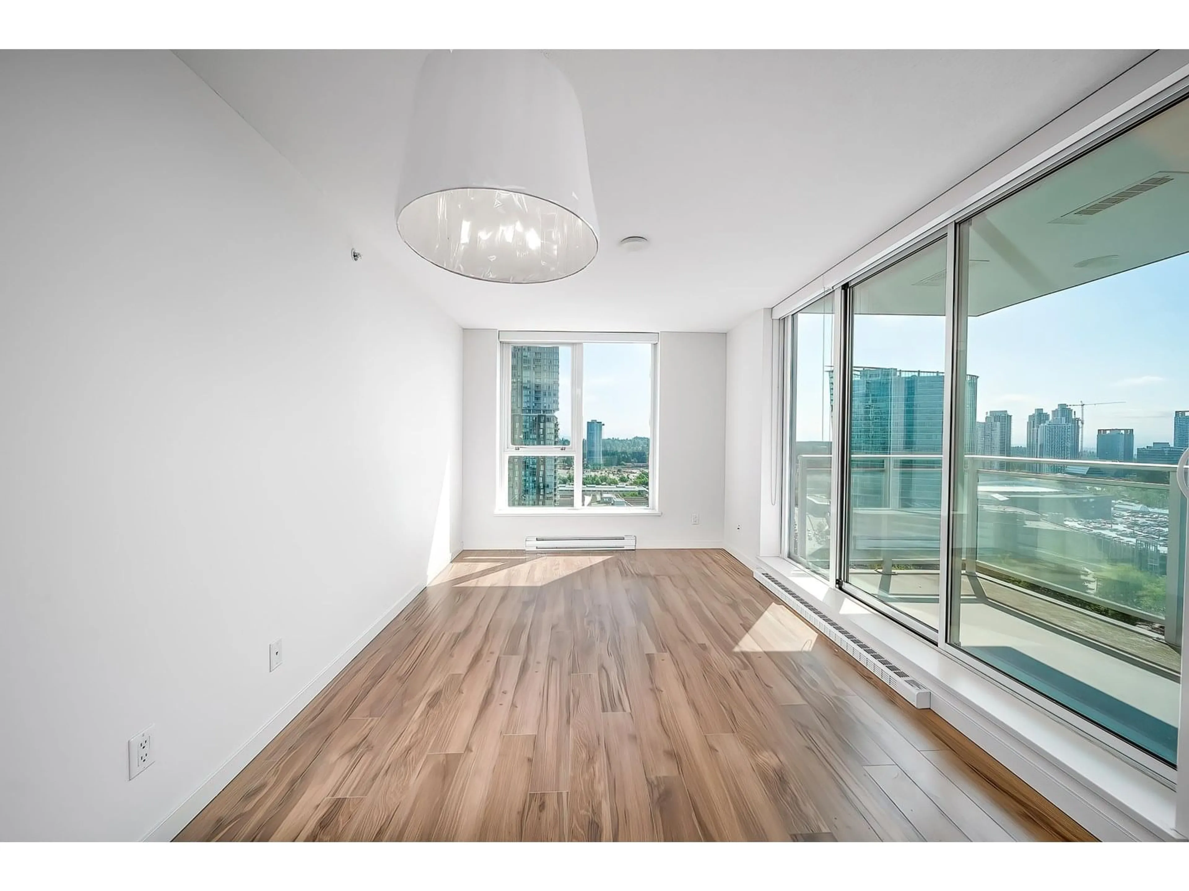 A pic of a room for 2309 - 13325 102A, Surrey British Columbia V3T0J5