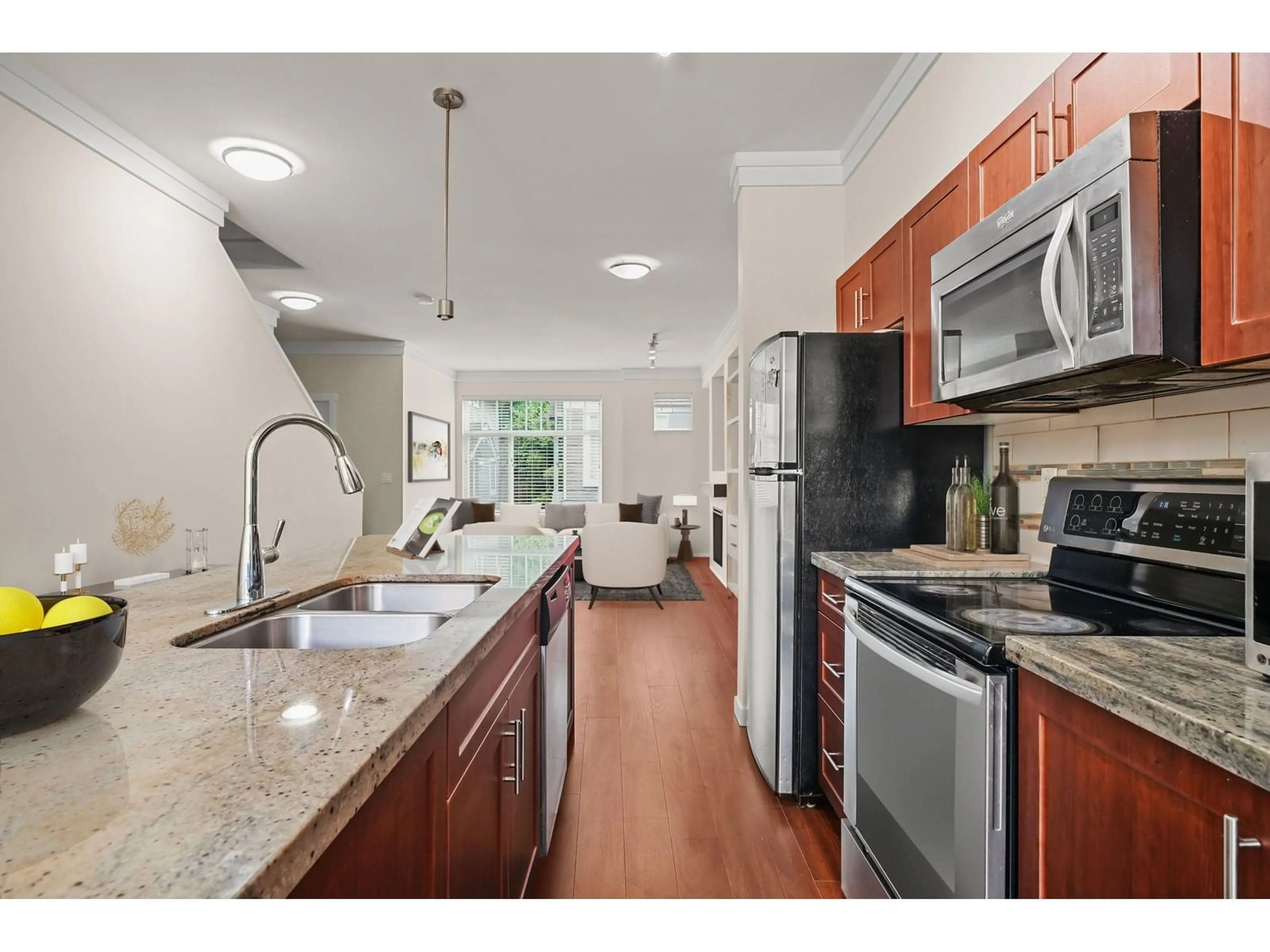Open concept kitchen, ceramic/tile floor for 86 - 14356 63A, Surrey British Columbia V3X0E3