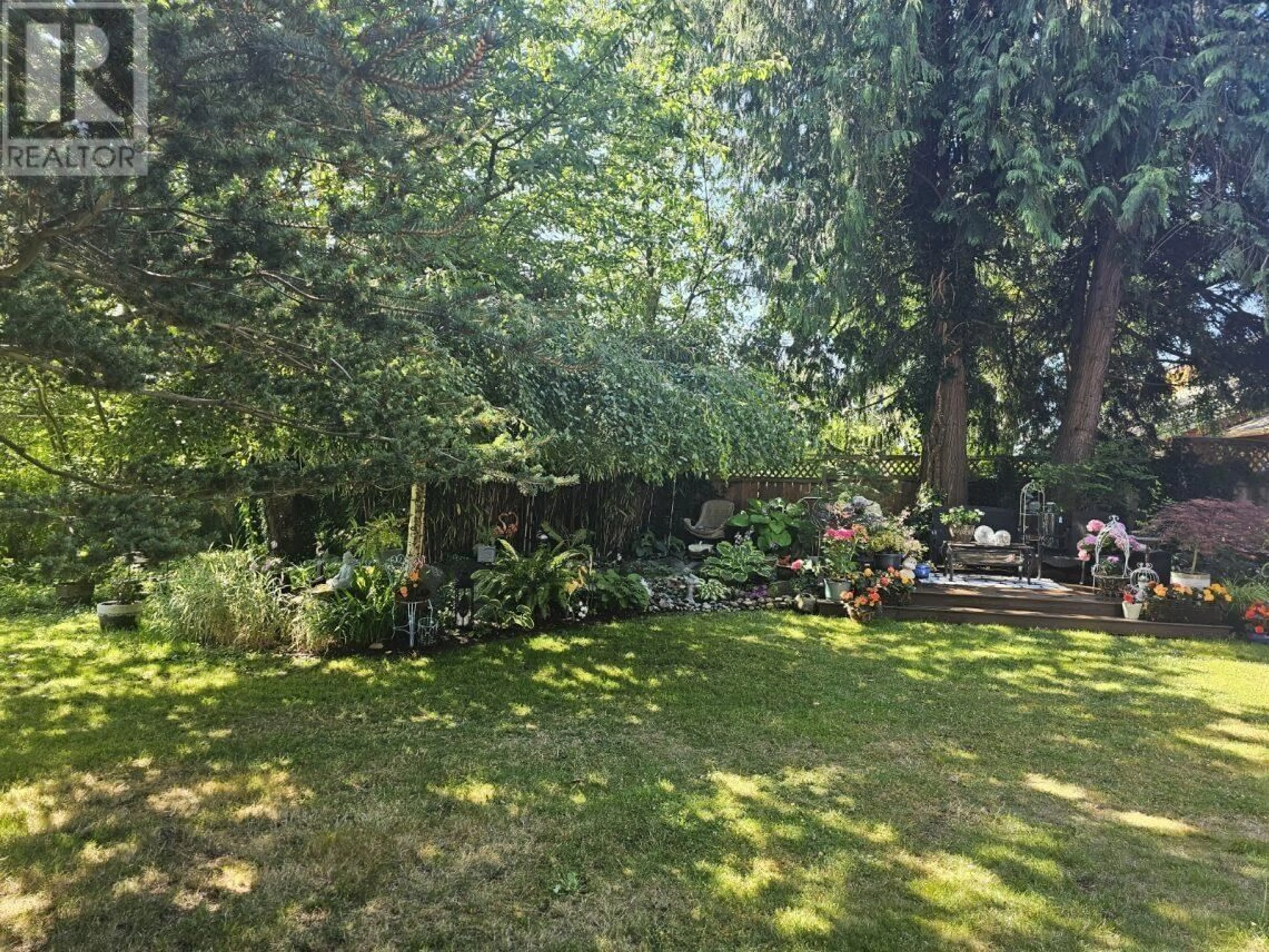 A pic from outside/outdoor area/front of a property/back of a property/a pic from drone, forest/trees view for 1424 53A STREET, Delta British Columbia V4M3E6