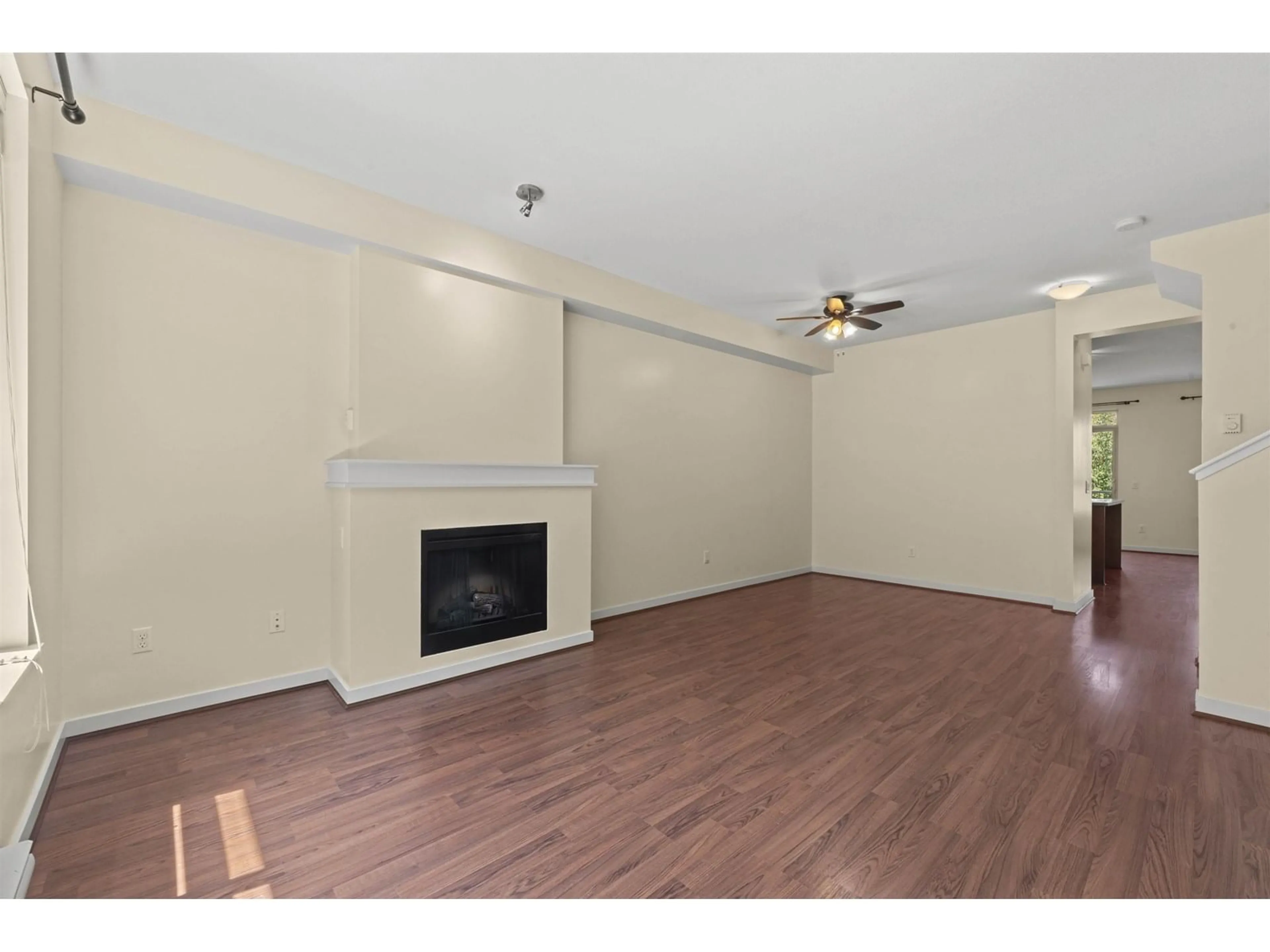 A pic of a room for 74 - 2738 158, Surrey British Columbia V3Z3K3