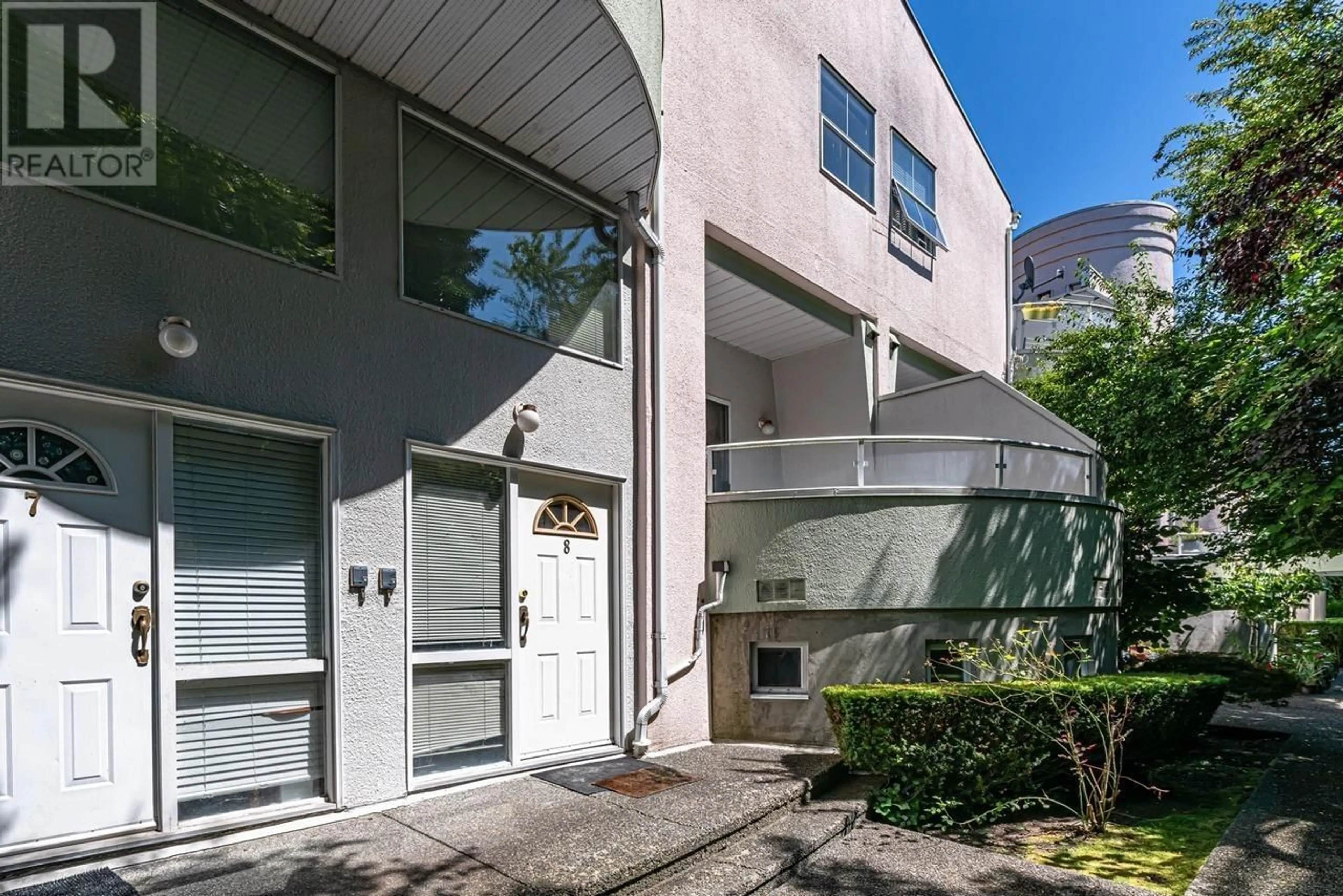 Unknown for 8 - 7380 MINORU BOULEVARD, Richmond British Columbia V6Y1Z5