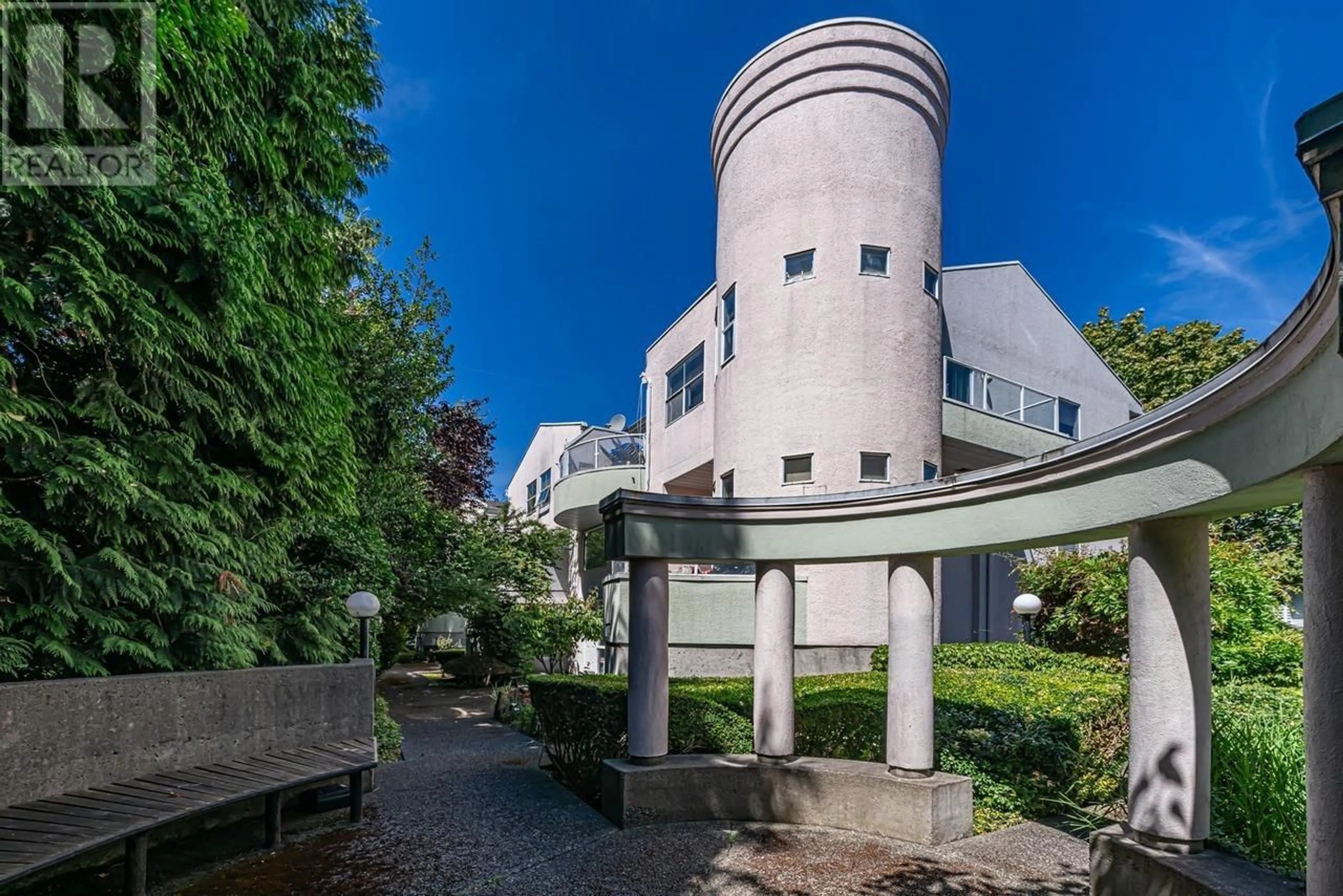 Unknown for 8 - 7380 MINORU BOULEVARD, Richmond British Columbia V6Y1Z5