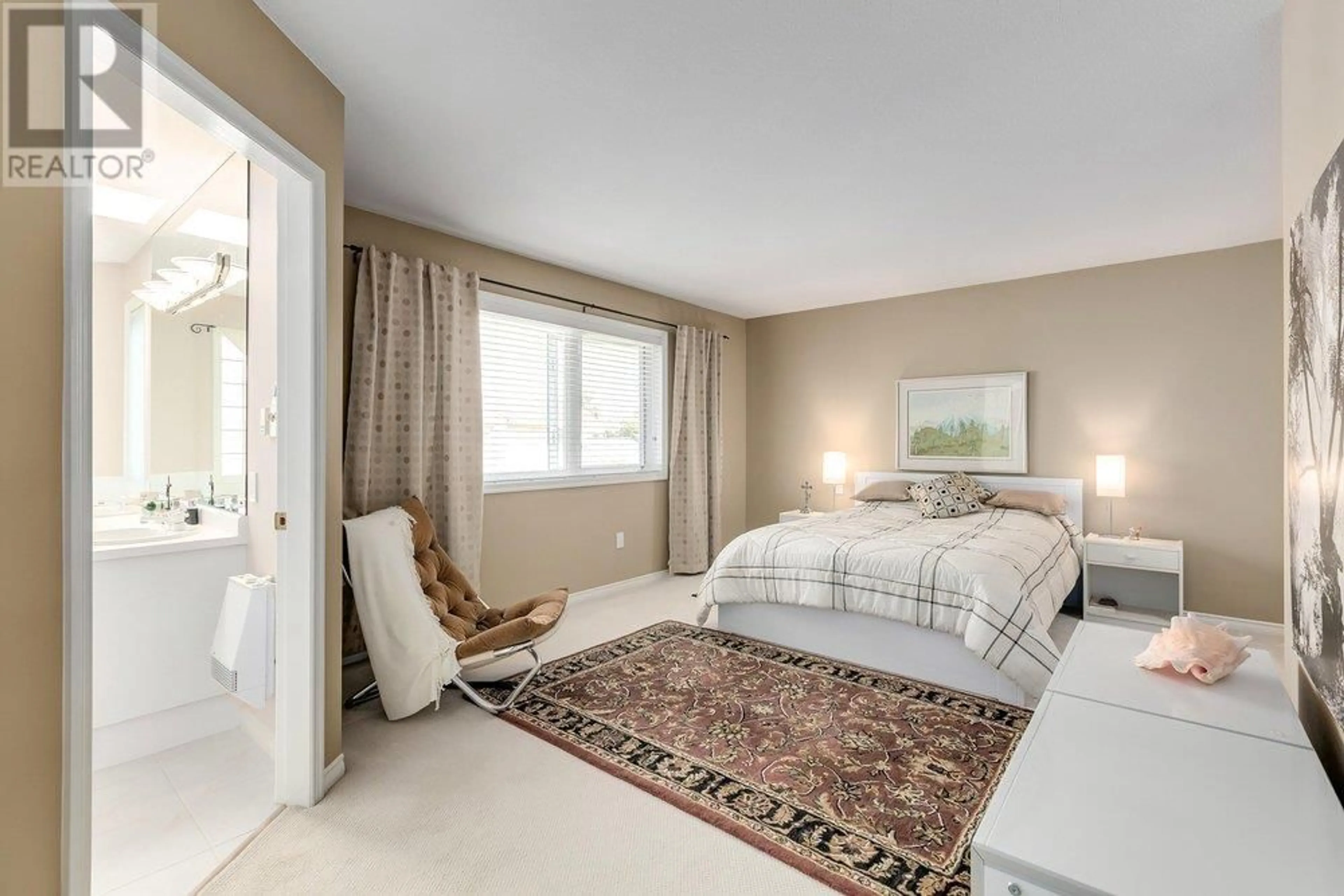 Bedroom with bed, carpet floor for 5253 BRIGANTINE ROAD, Delta British Columbia V4K4Z4