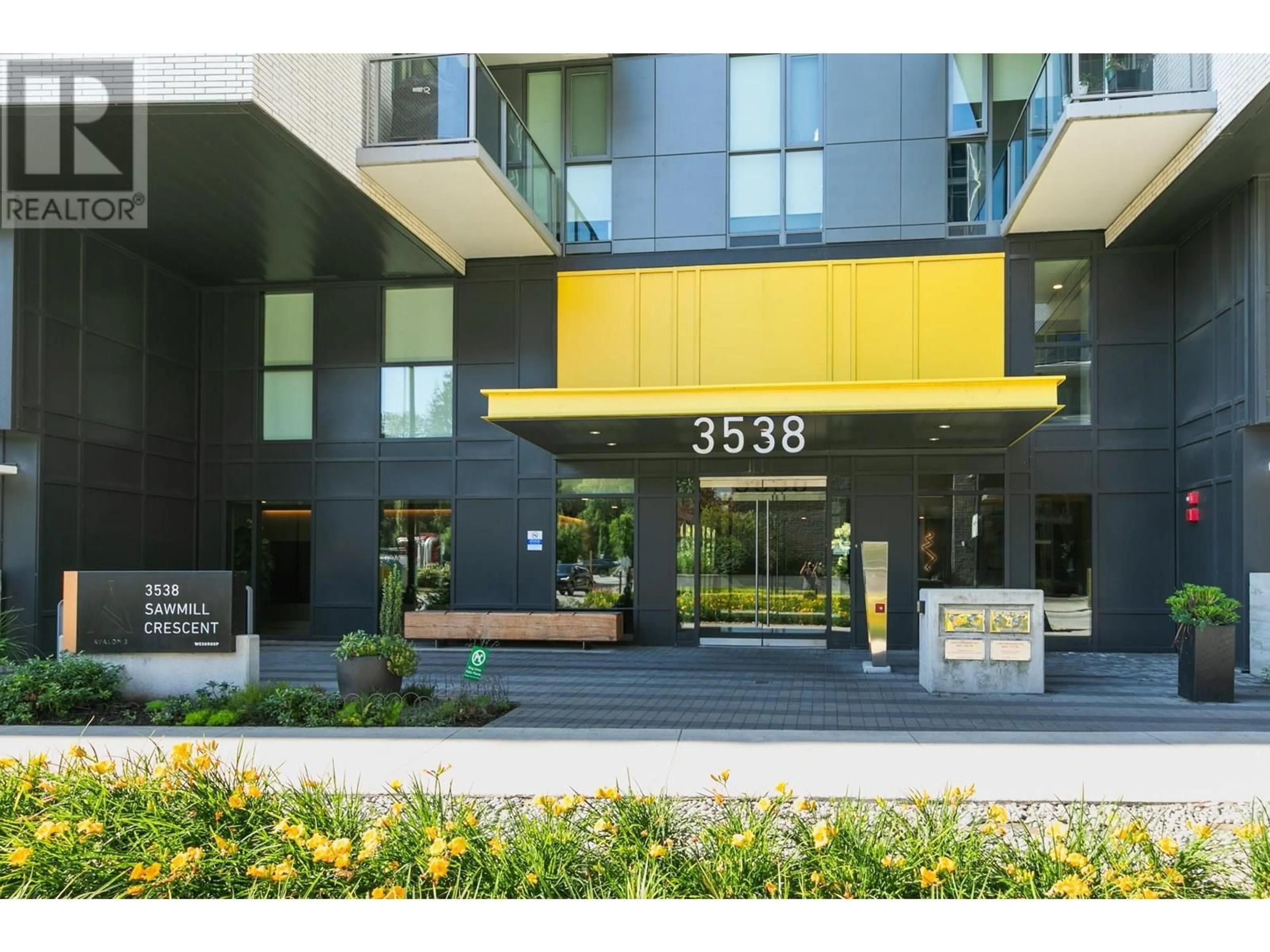 Indoor foyer for 2203 - 3538 SAWMILL CRESCENT, Vancouver British Columbia V5S0J8