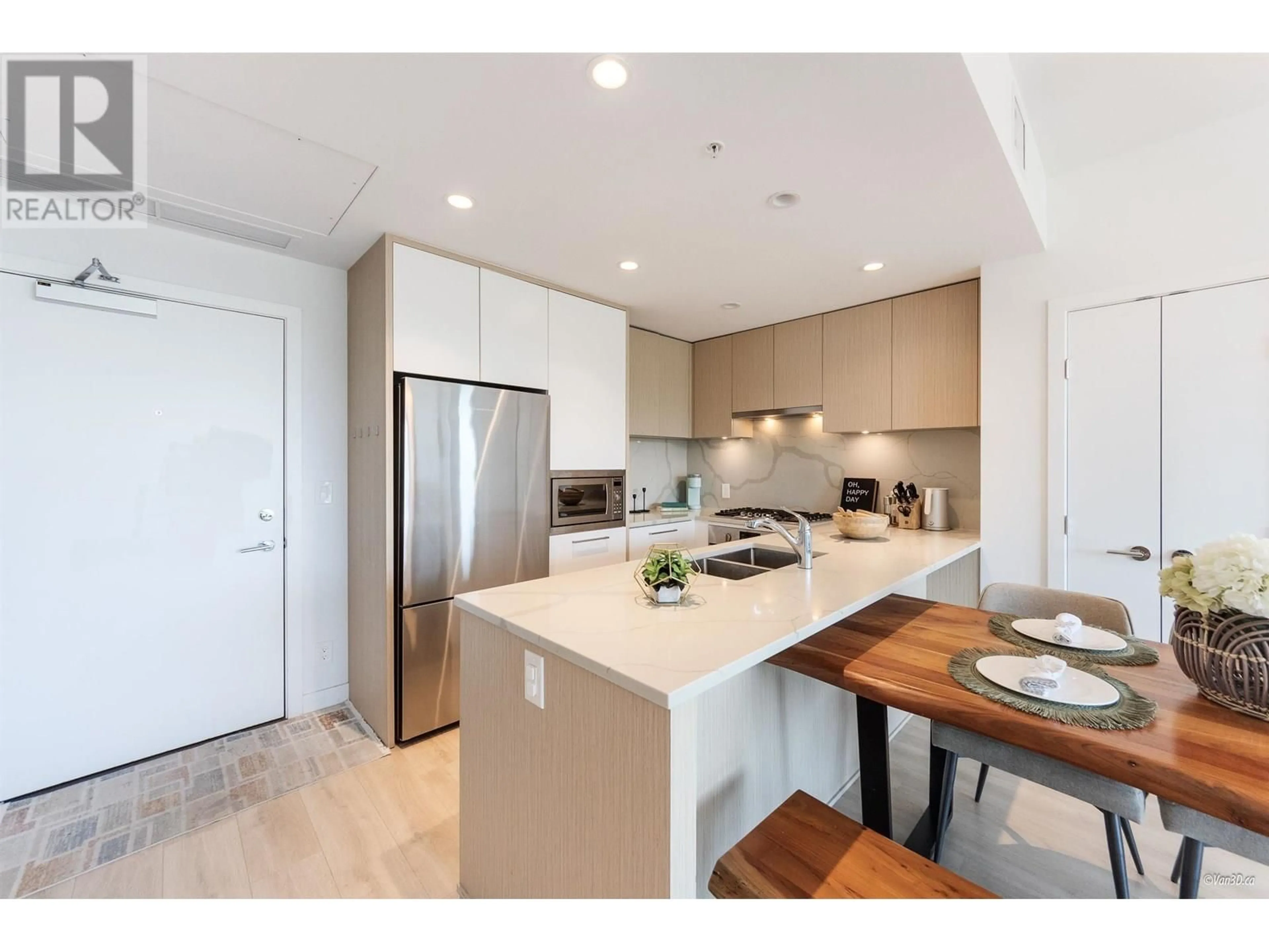 Open concept kitchen, unknown for 2703 - 567 CLARKE ROAD, Coquitlam British Columbia V3J0K7