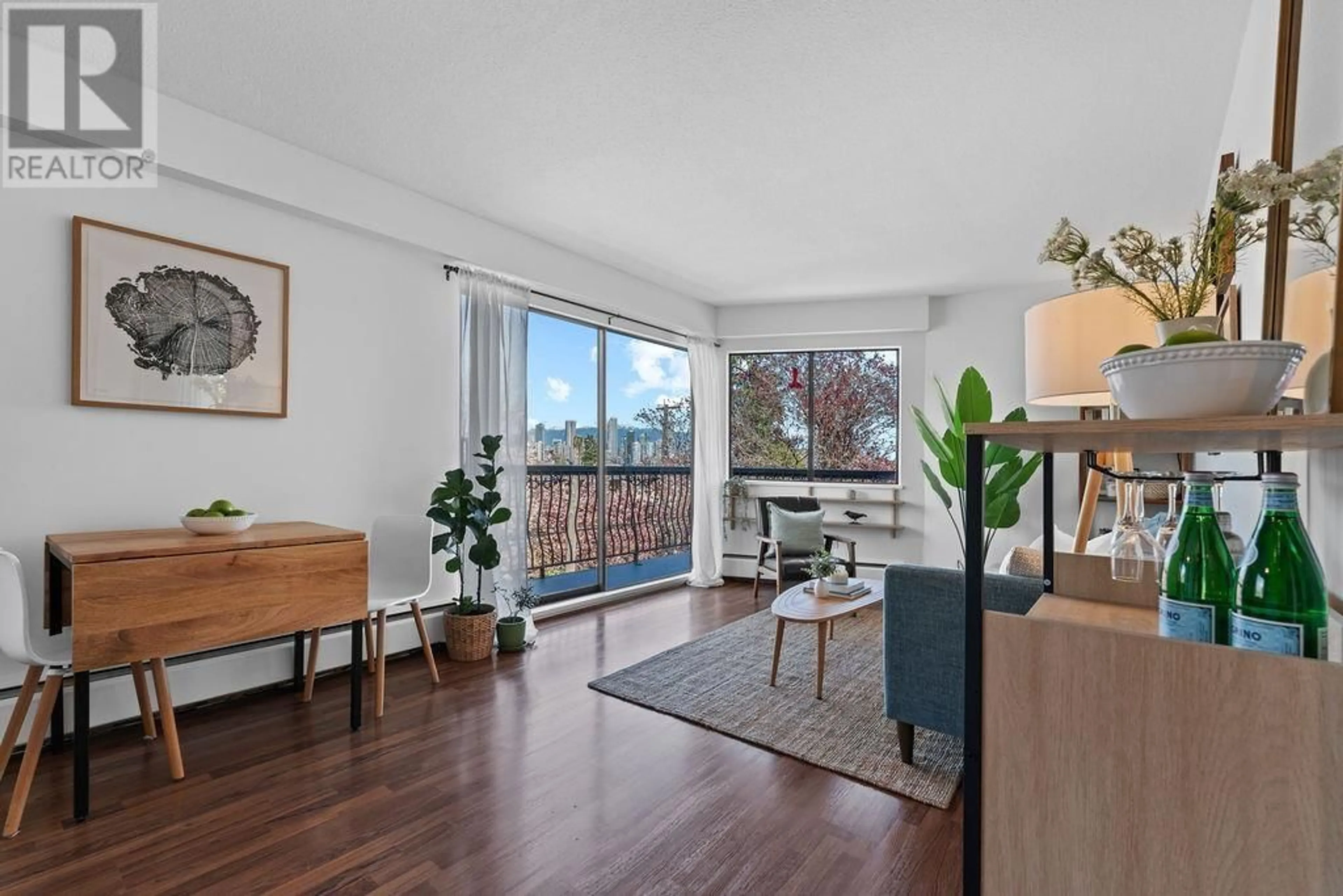 Unknown for 305 - 2330 MAPLE STREET, Vancouver British Columbia V6J3T6