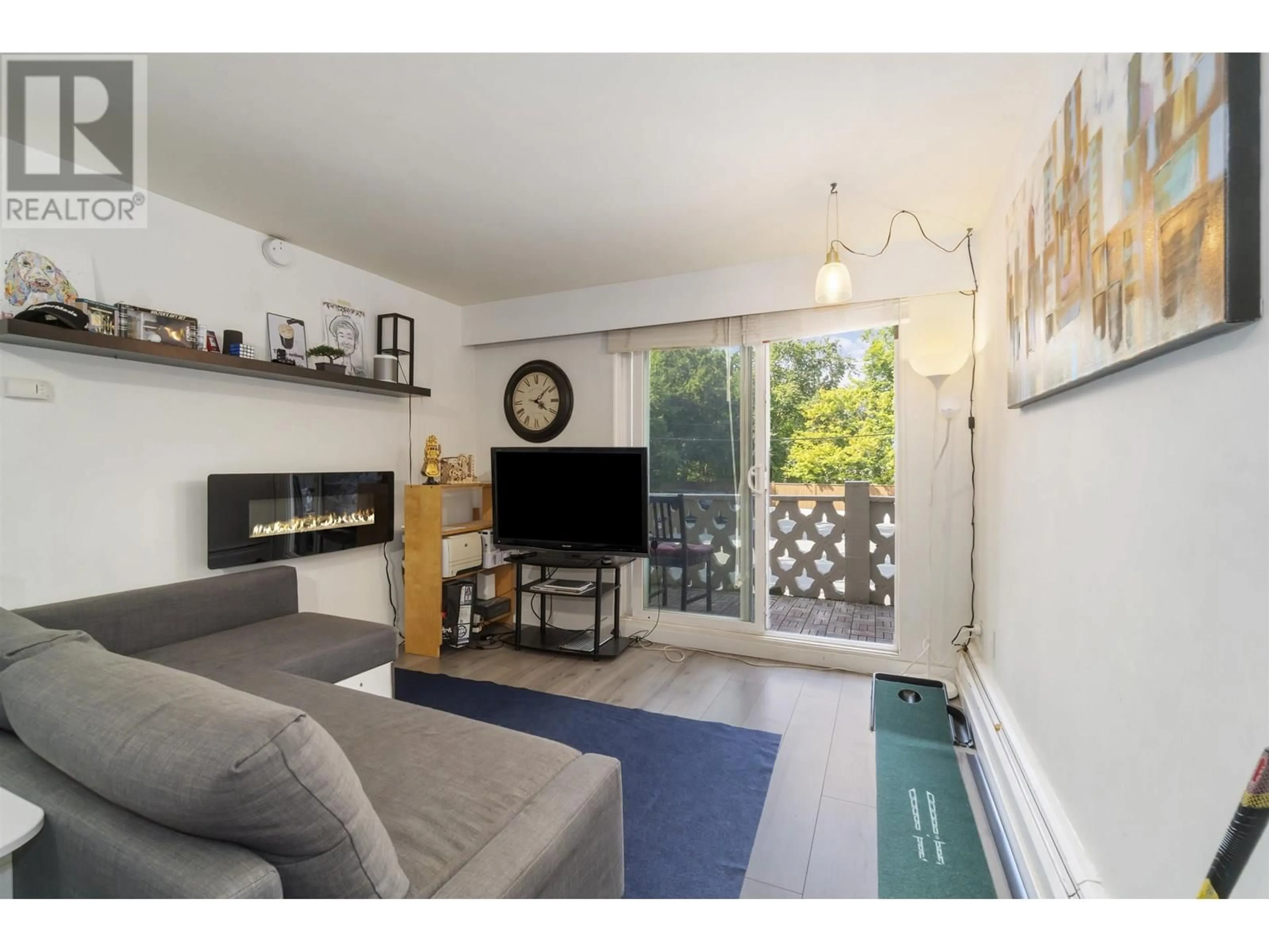 Living room with furniture, unknown for 102 - 711 6TH AVENUE, Vancouver British Columbia V5T1L7