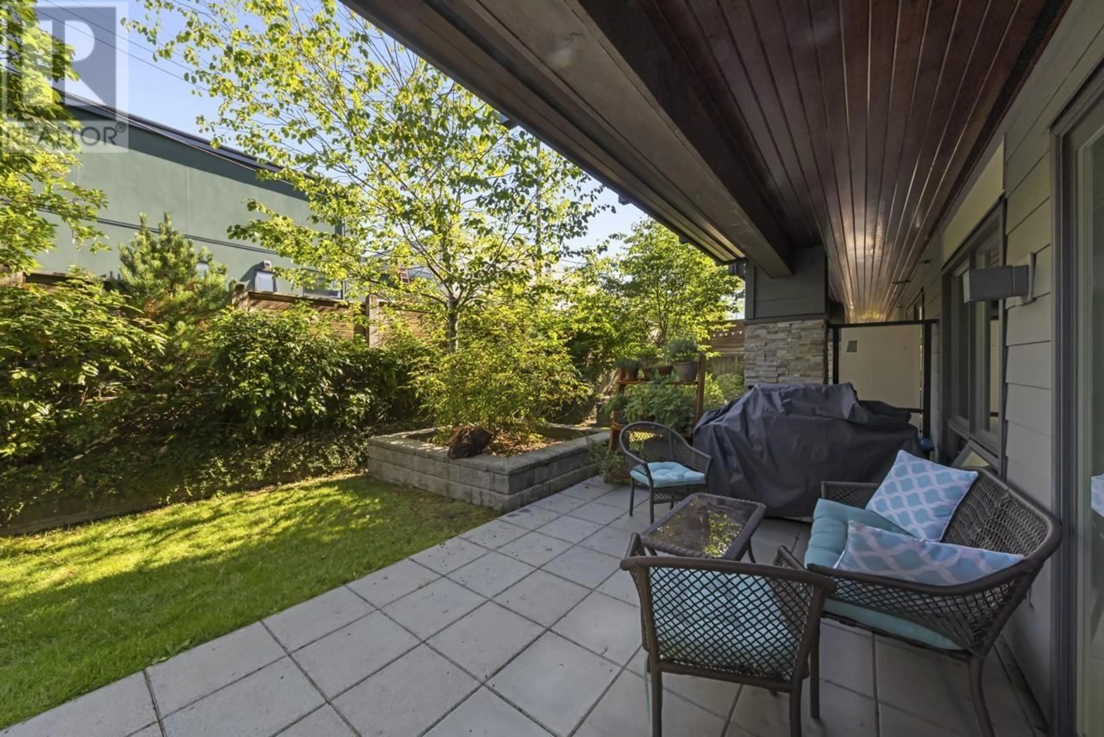 Patio, street for 107 - 1661 2ND AVENUE, Vancouver British Columbia V5N1E1
