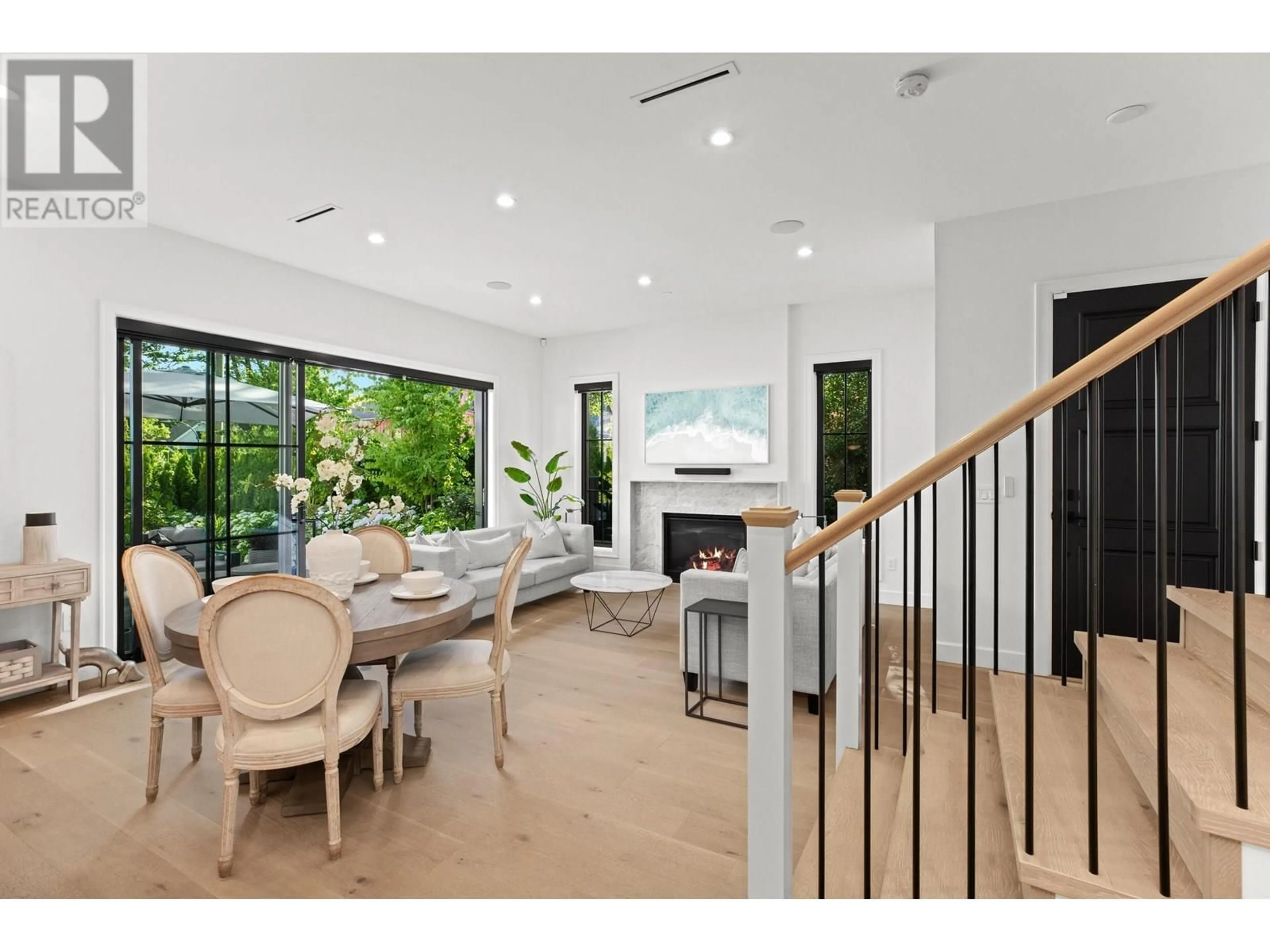 Unknown for 2720 STEPHENS STREET, Vancouver British Columbia V6K0C8