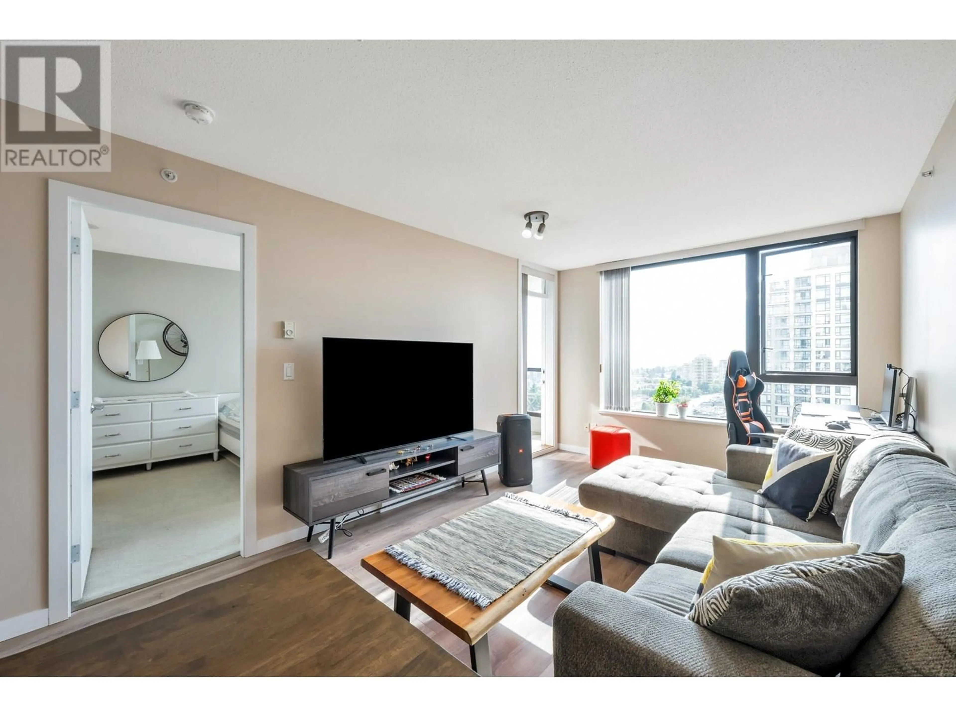 Living room with furniture, unknown for 2508 - 7063 HALL AVENUE, Burnaby British Columbia V5E0A5
