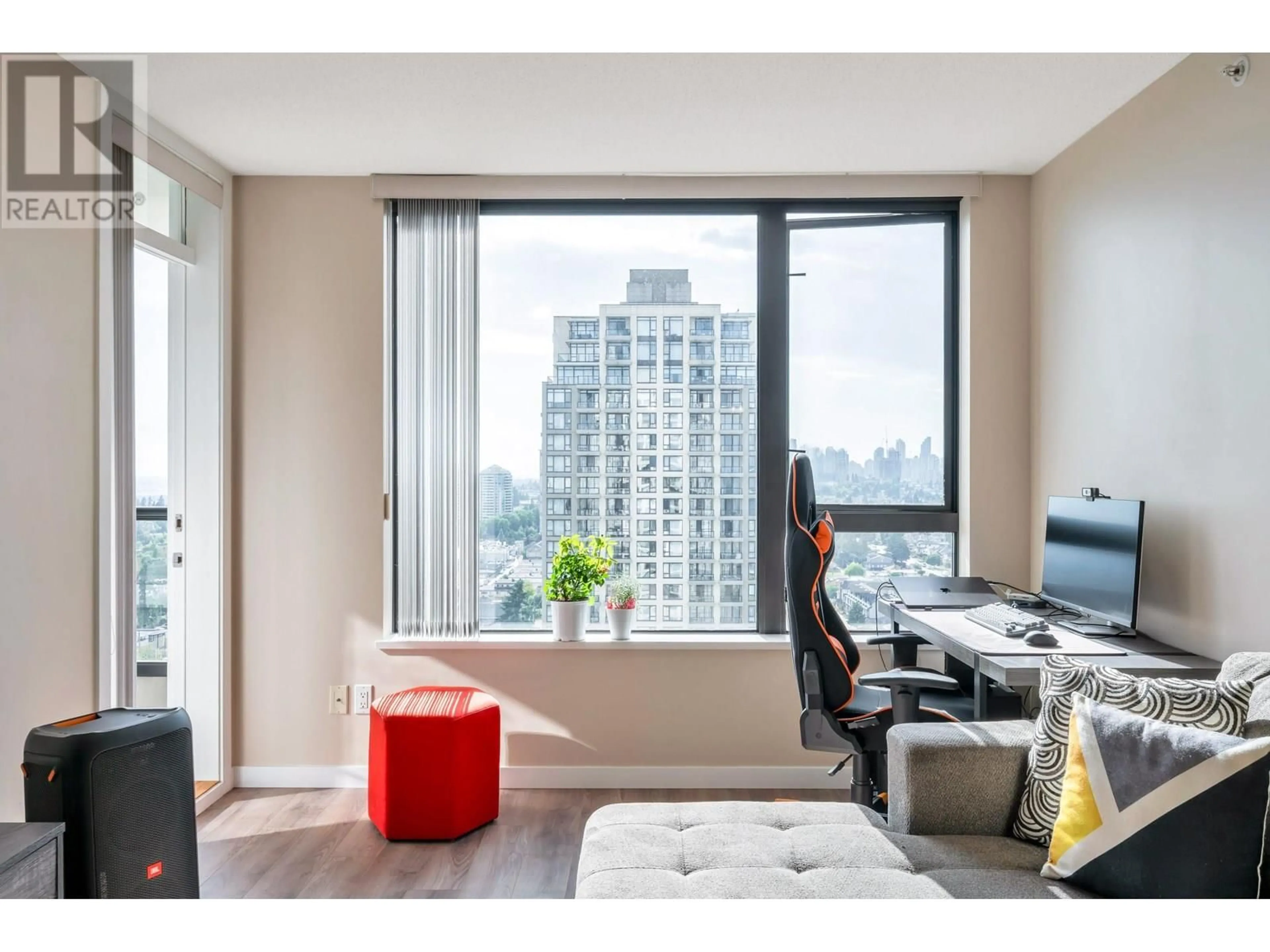 Living room with furniture, unknown for 2508 - 7063 HALL AVENUE, Burnaby British Columbia V5E0A5