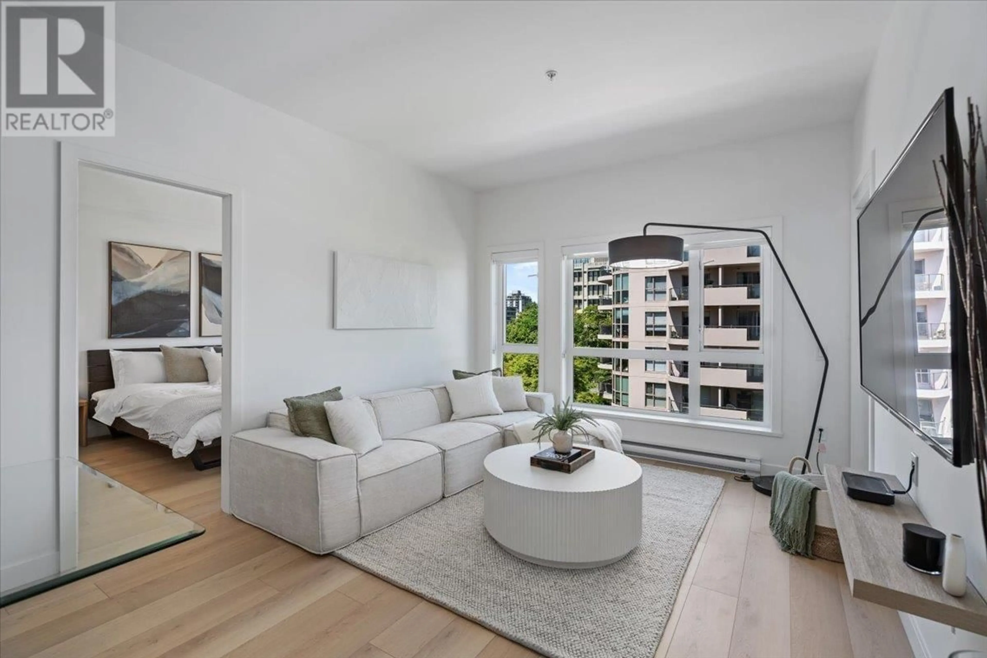 Living room with furniture, unknown for 400 - 610 BRANTFORD STREET, New Westminster British Columbia V3M1W7