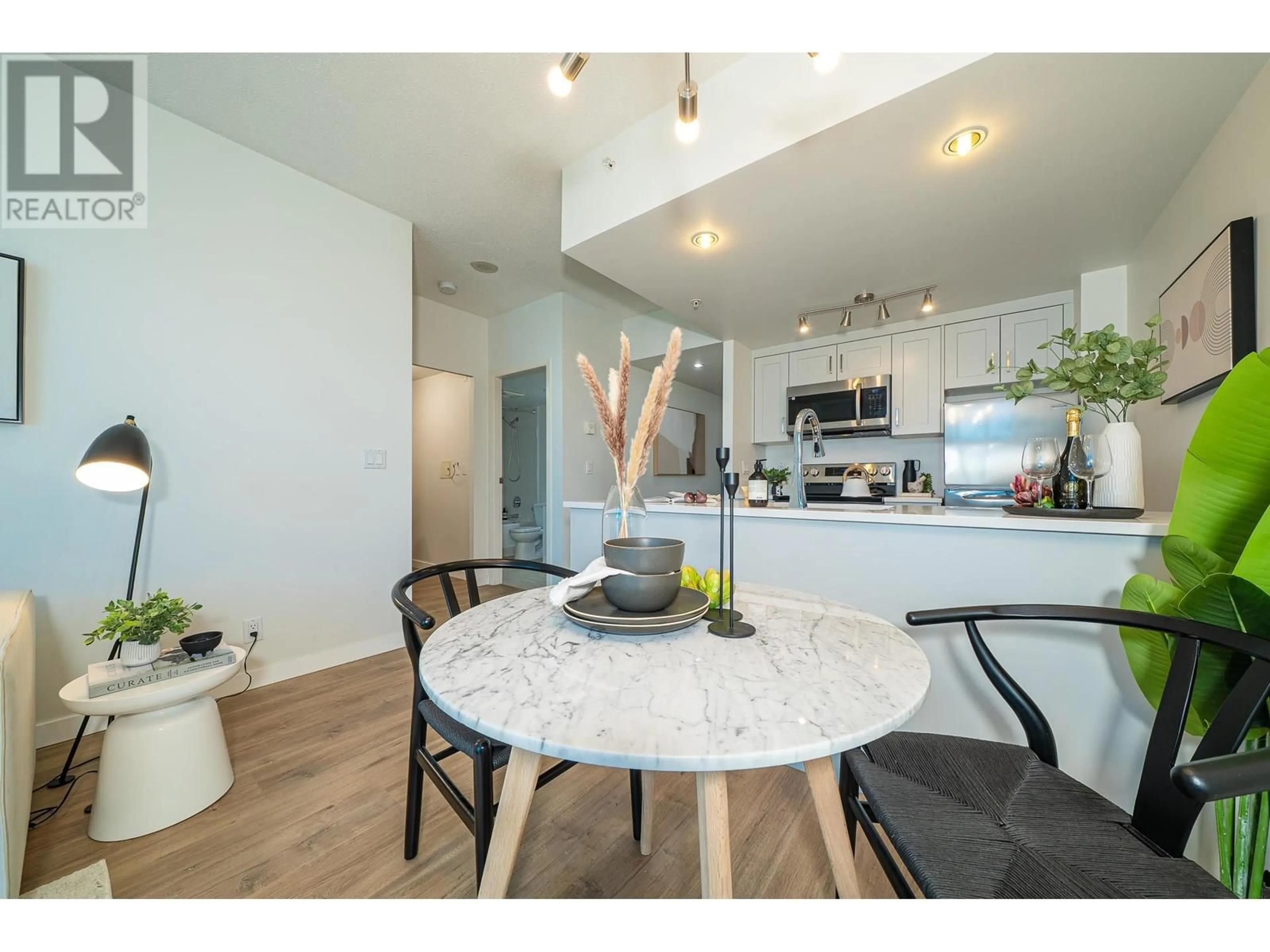Open concept kitchen, unknown for 3103 - 1331 GEORGIA STREET, Vancouver British Columbia V6E4P1