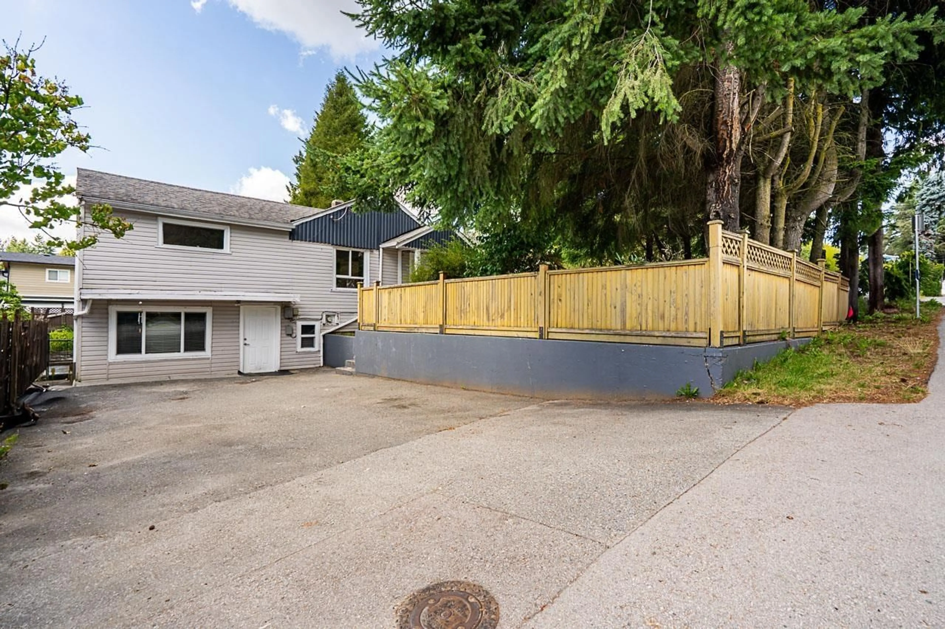 A pic from outside/outdoor area/front of a property/back of a property/a pic from drone, street for 9893 132, Surrey British Columbia V3T3S7