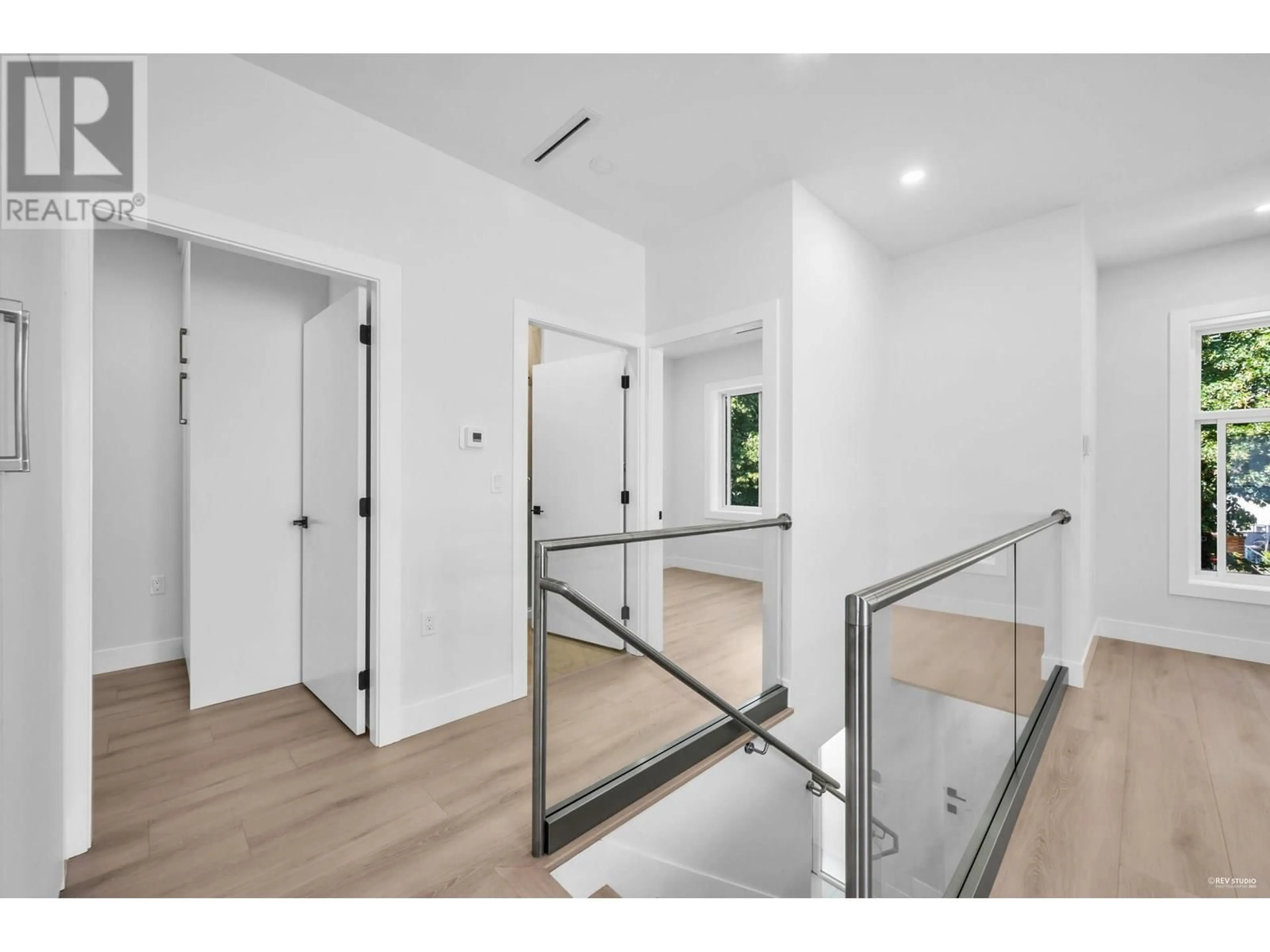 Unknown for 1846 37TH AVENUE, Vancouver British Columbia V5P1G1